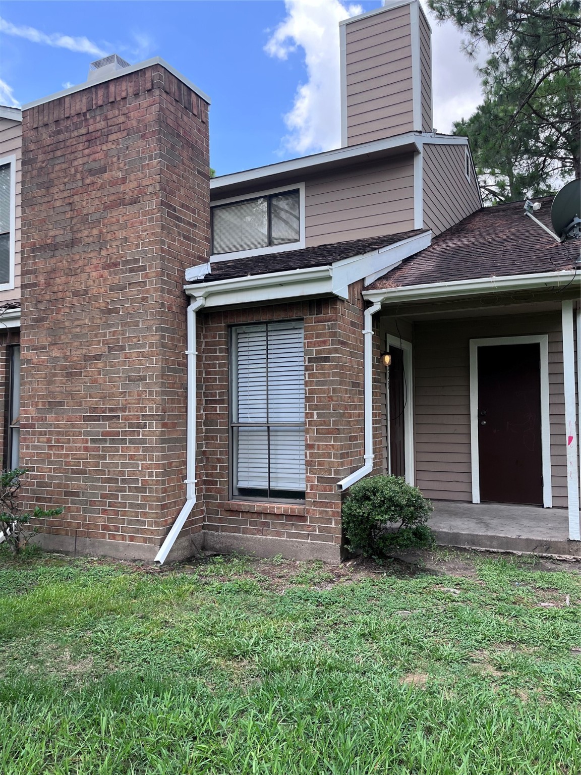 7200 W T C Jester Boulevard 4203 , Houston, TX, 77088 | 3700072 | Realty Texas LLC