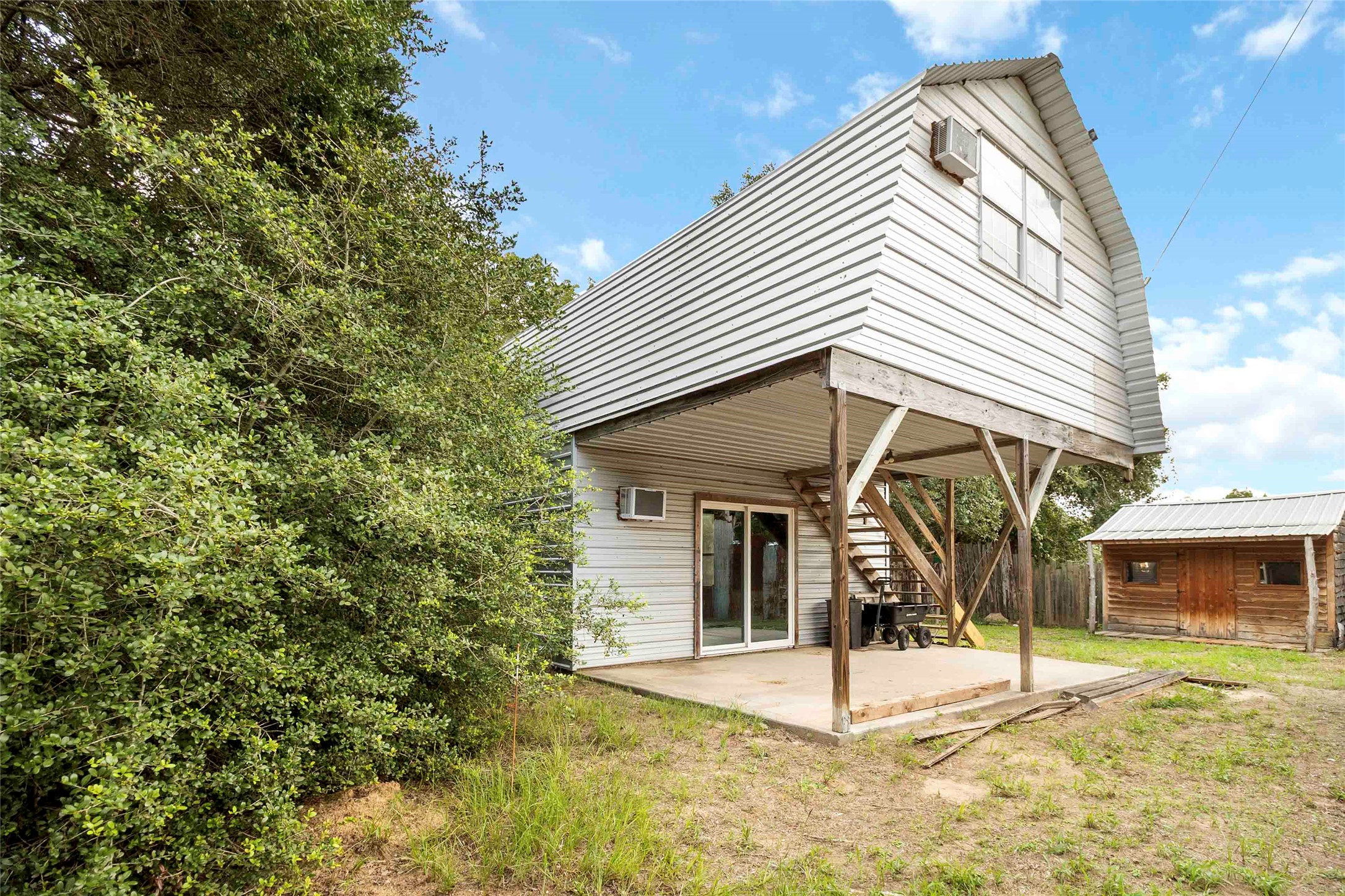 208 Old Potato RD, Paige, TX, 78659 | 8894211 | Realty Texas LLC