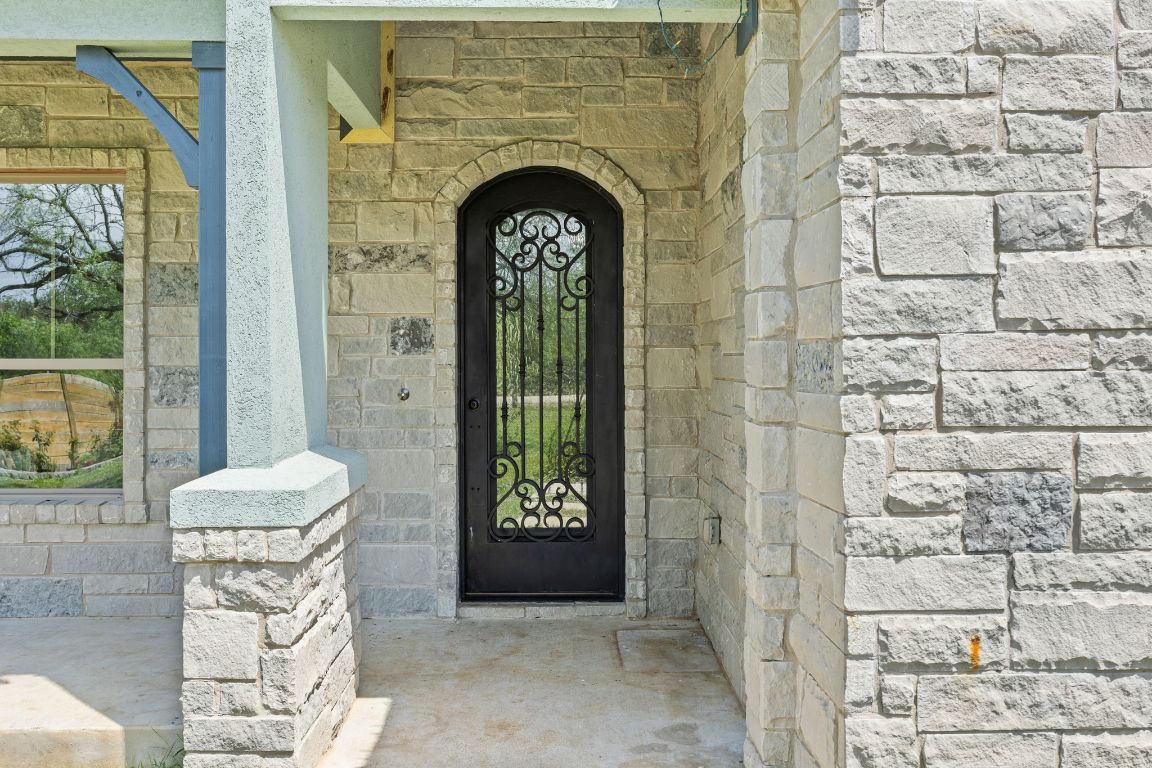 390 RIDDLE Road, Cedar Creek, TX, 78612 | 6429598 | Realty Texas LLC