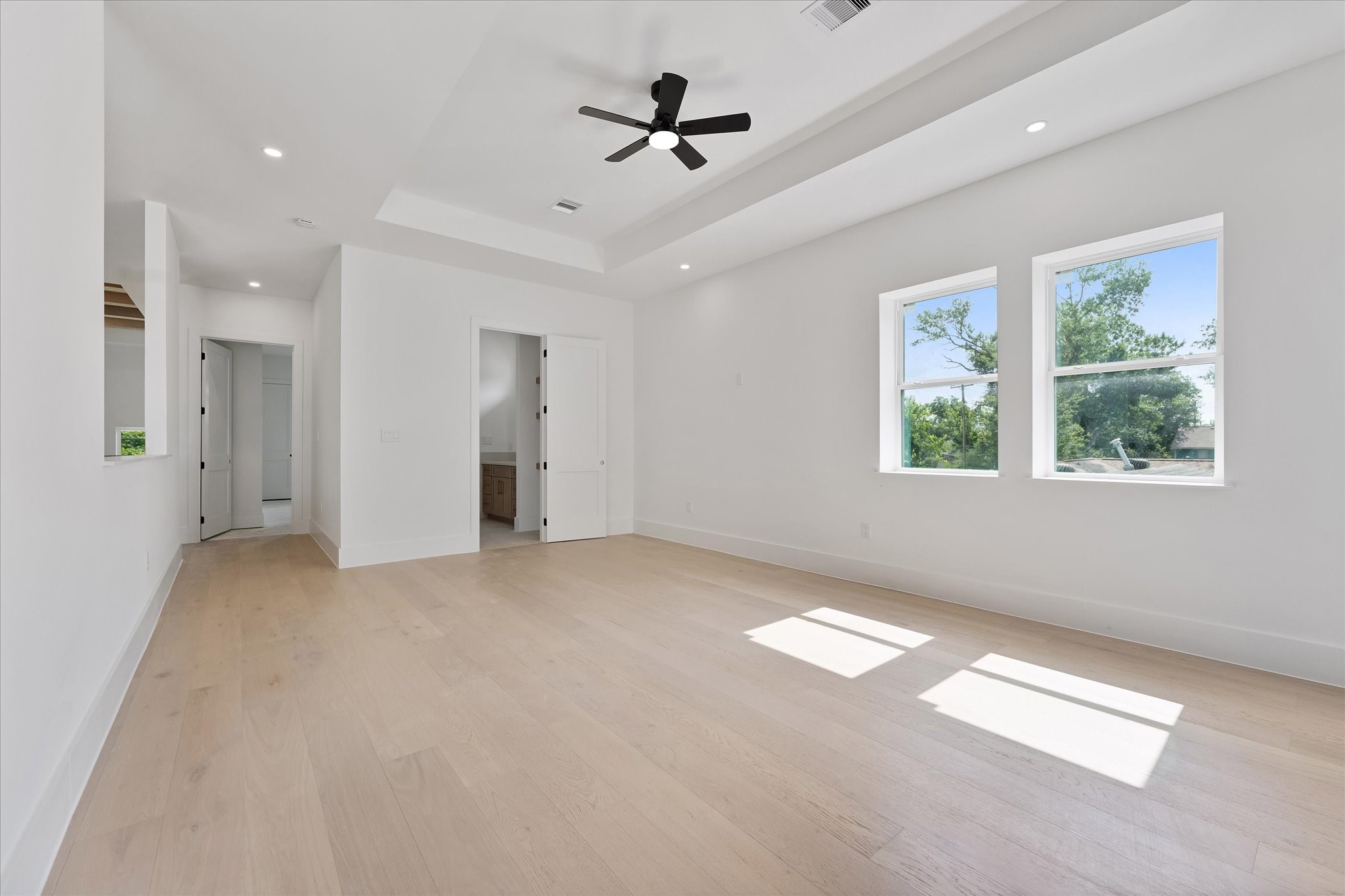 8102 Montridge Drive, Houston, TX, 77055 | 62011518 | Realty Texas LLC
