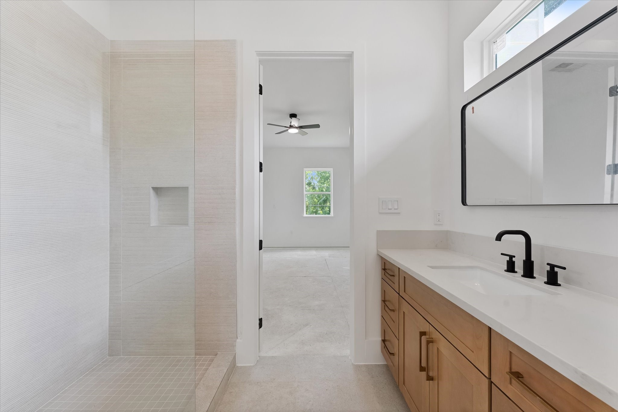 8102 Montridge Drive, Houston, TX, 77055 | 62011518 | Realty Texas LLC