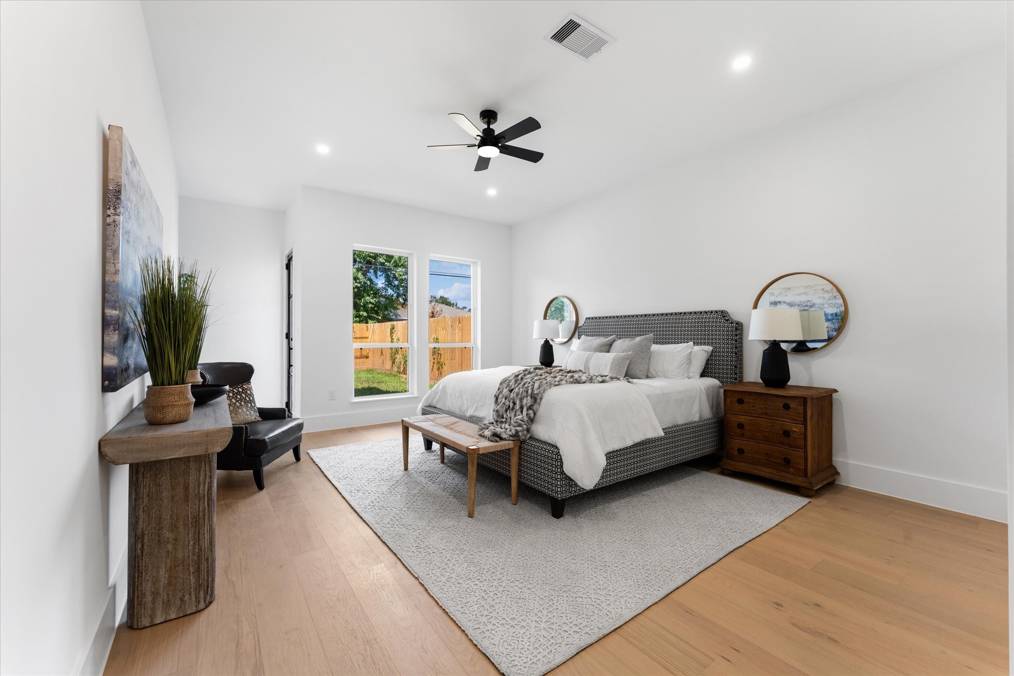 8102 Montridge Drive, Houston, TX, 77055 | 62011518 | Realty Texas LLC