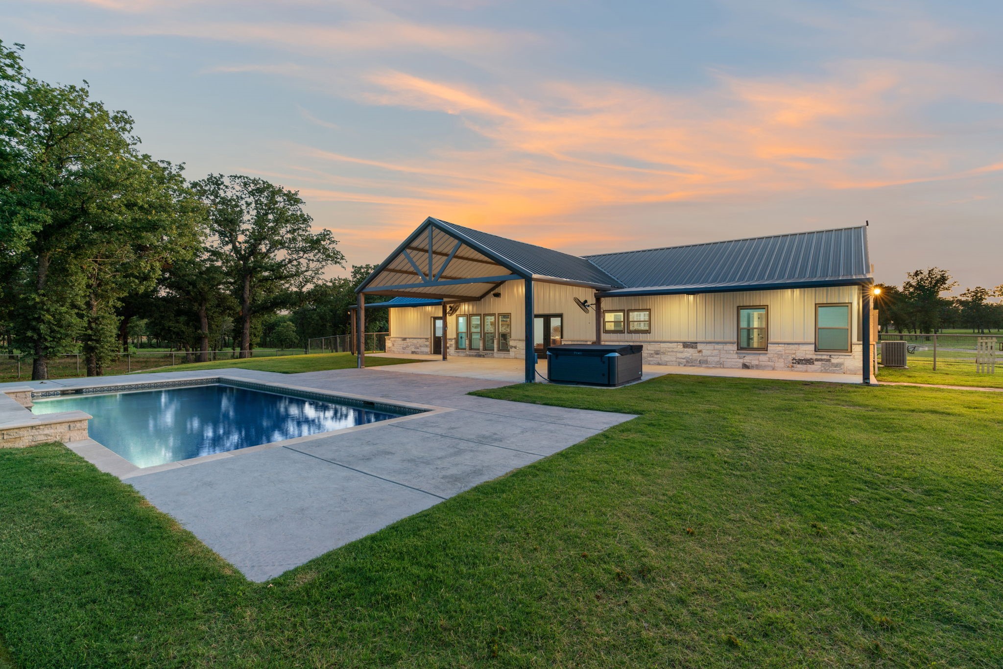 7744 Old Agnes Road, Poolville, TX, 76487 | 20978010 | Realty Texas LLC