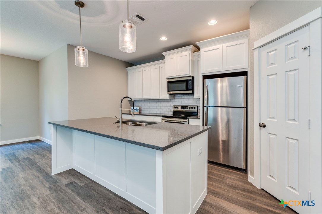 125 Hawea Lane, Bastrop, TX, 78602 | 581727 | Realty Texas LLC