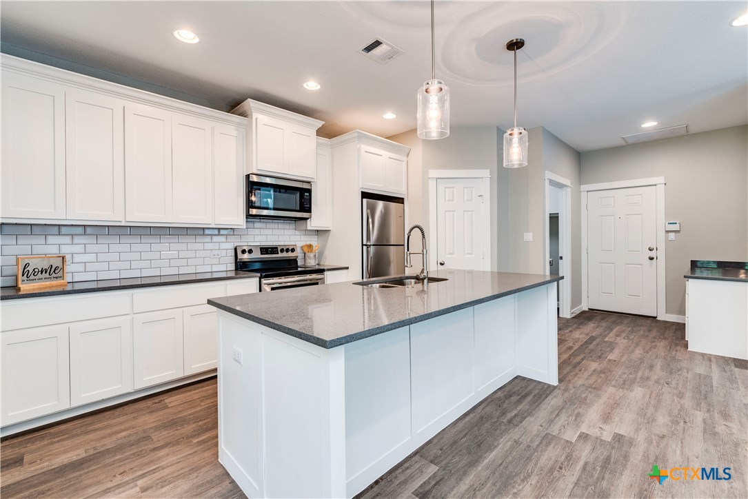 125 Hawea Lane, Bastrop, TX, 78602 | 581727 | Realty Texas LLC