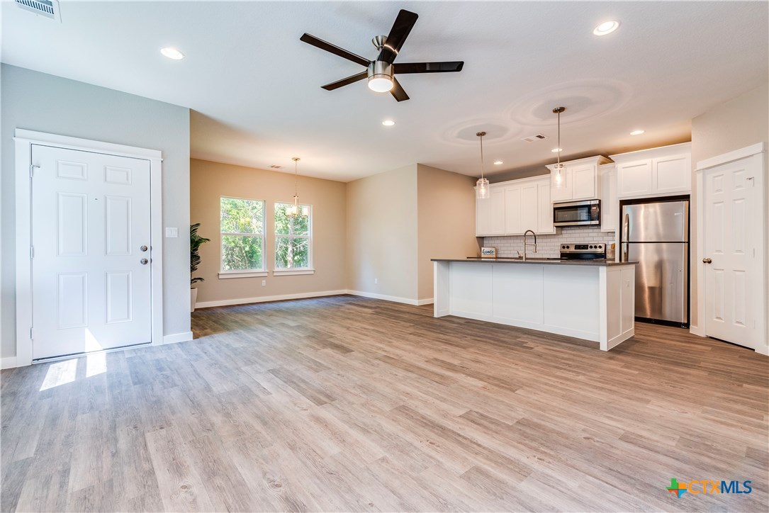 125 Hawea Lane, Bastrop, TX, 78602 | 581727 | Realty Texas LLC