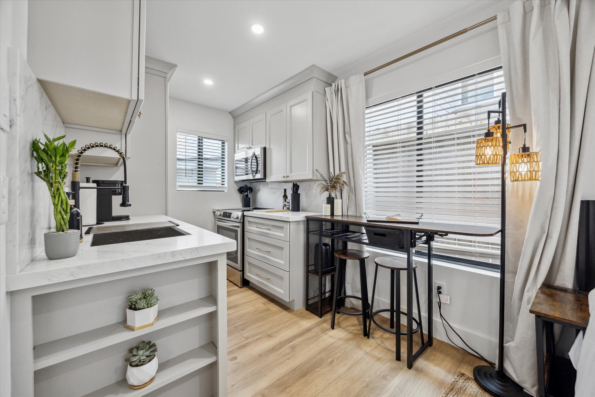 5844 Darling Street, Houston, TX, 77007 | 24480868 | Realty Texas LLC