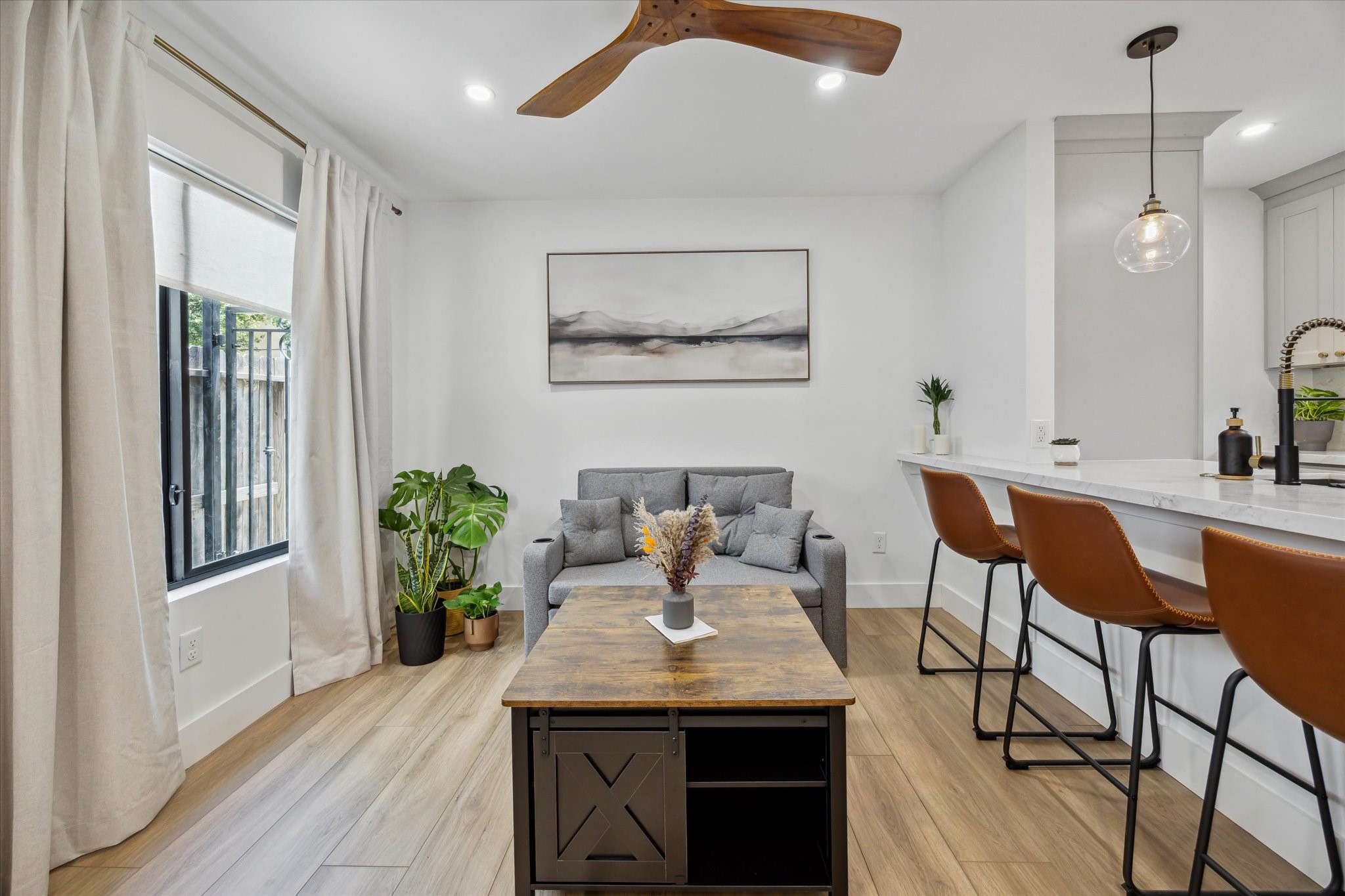5844 Darling Street, Houston, TX, 77007 | 24480868 | Realty Texas LLC