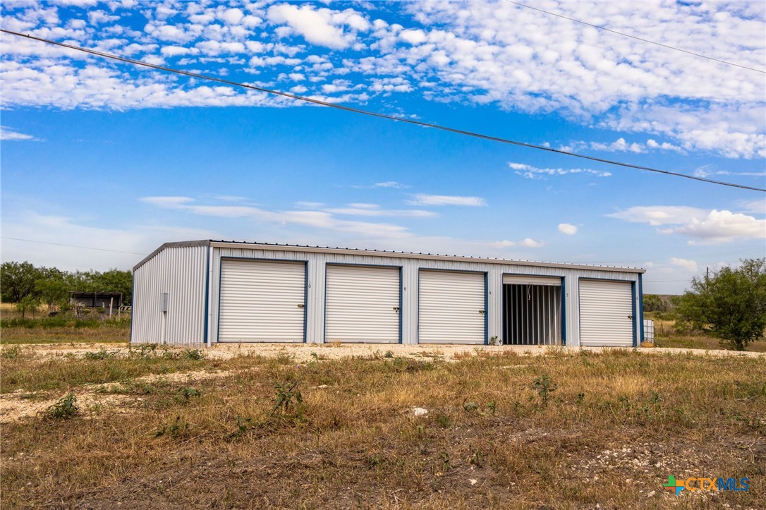 2811 Harris Hill Road, San Marcos, TX, 78666 | 582810 | Realty Texas LLC
