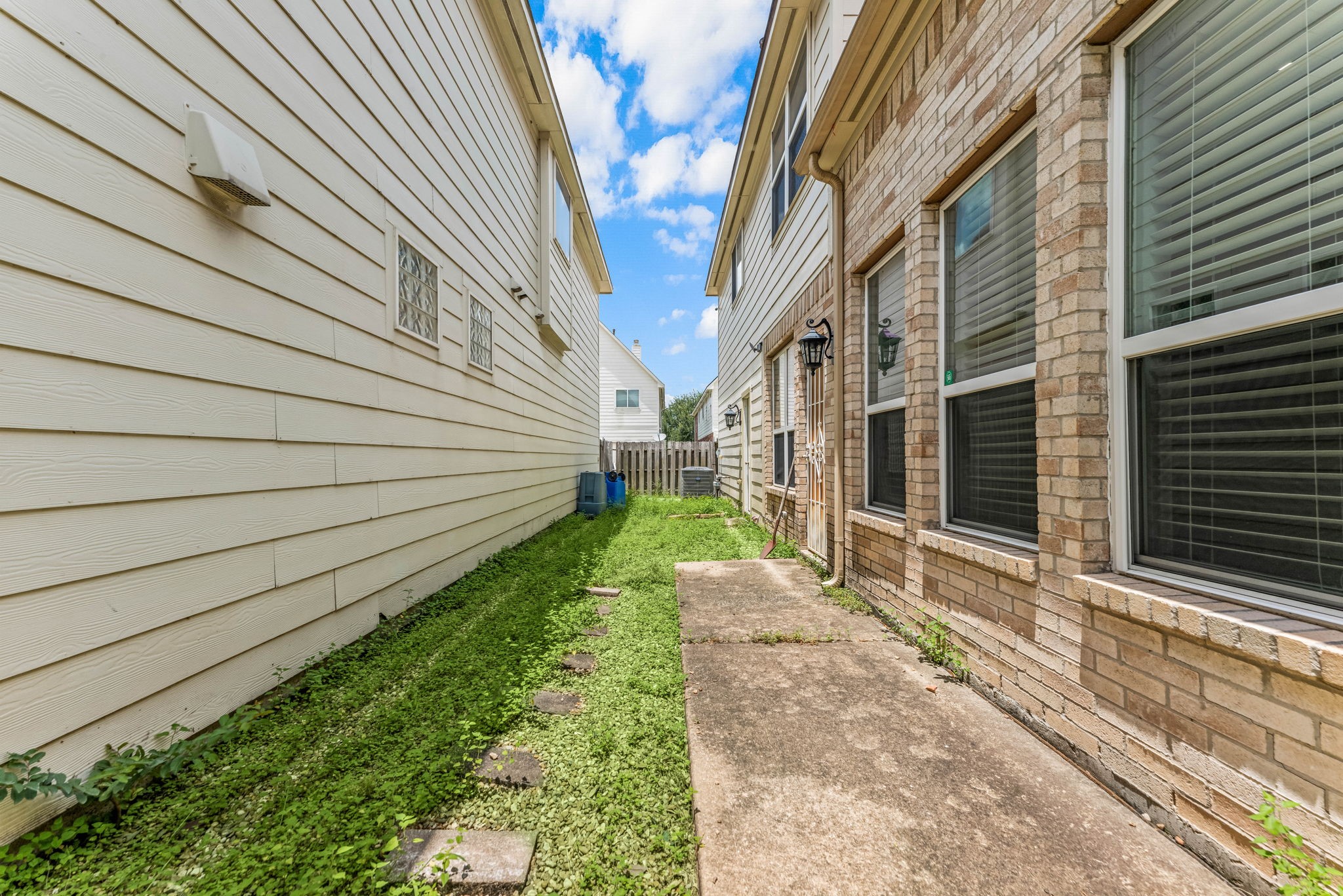 7559 Autumn Sun Drive, Houston, TX, 77083 | 86838059 | Realty Texas LLC