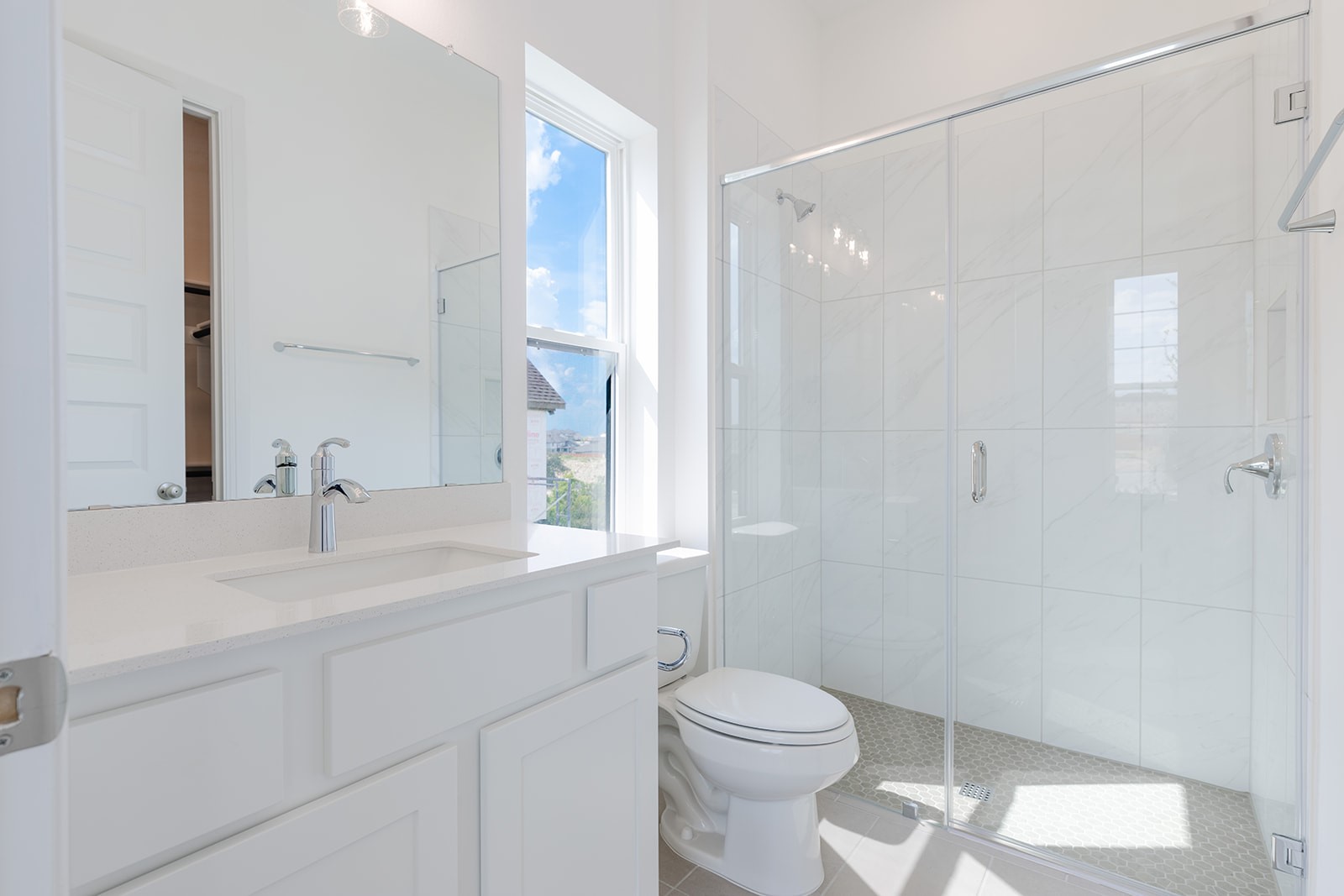 310 Yaklin DR, Liberty Hill, TX, 78642 | 5705385 | Realty Texas LLC
