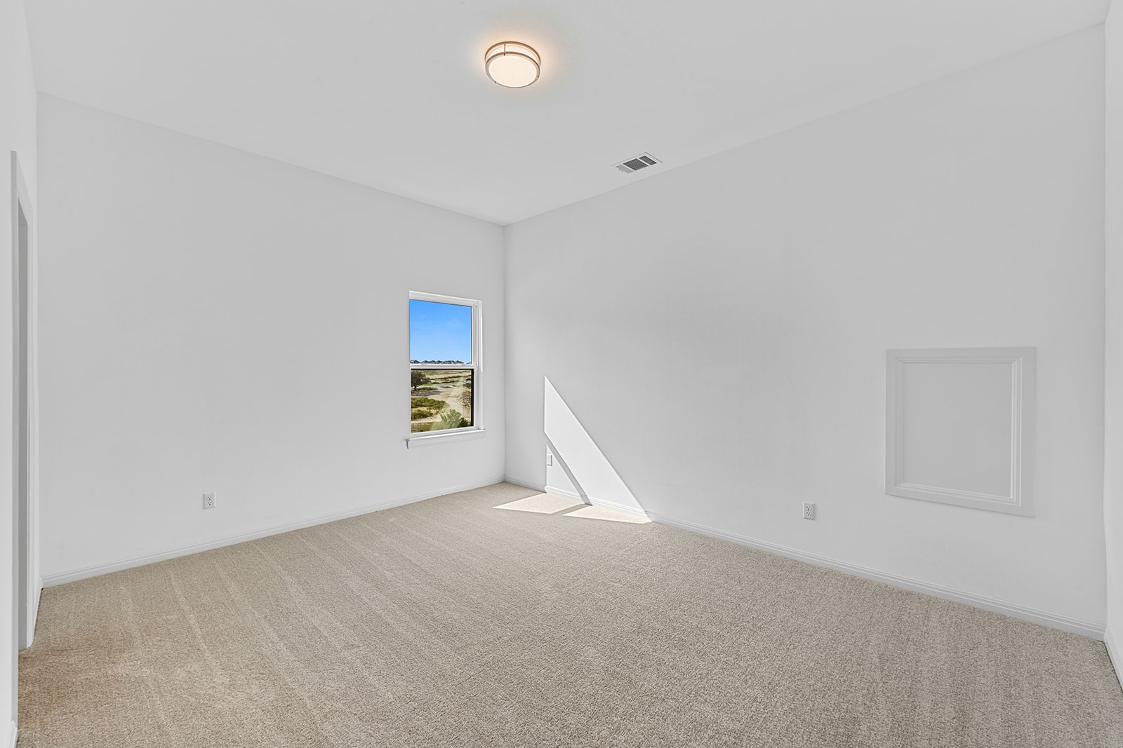 310 Yaklin DR, Liberty Hill, TX, 78642 | 5705385 | Realty Texas LLC