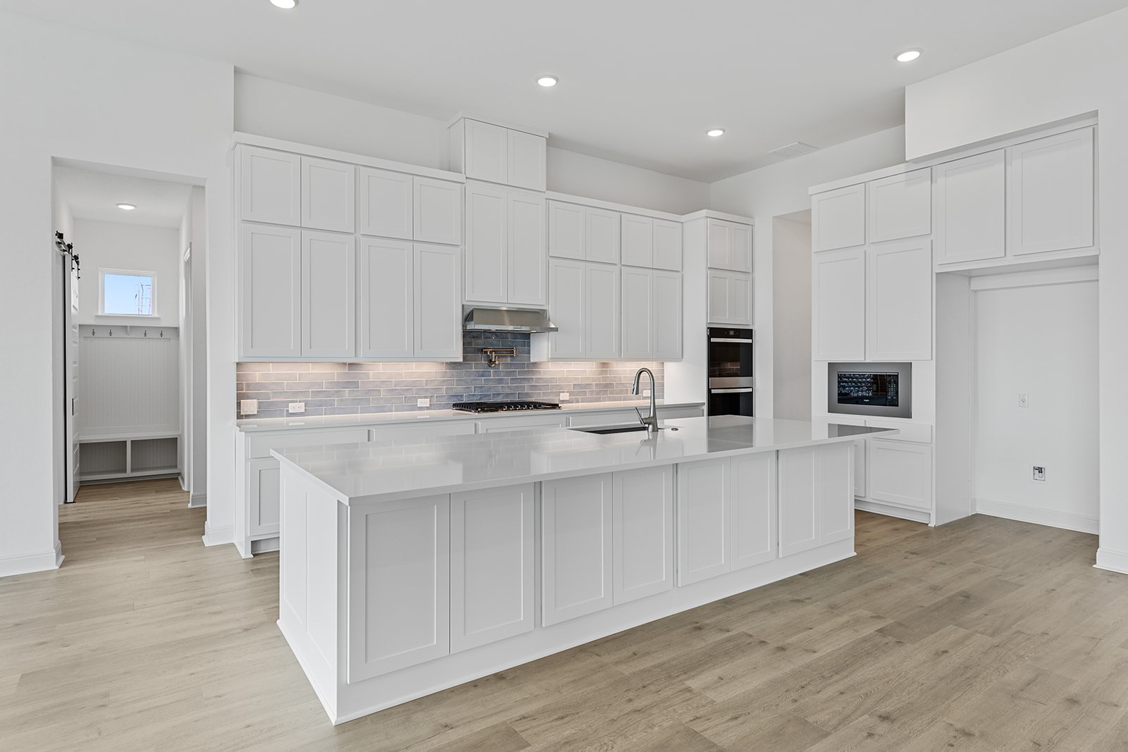 310 Yaklin DR, Liberty Hill, TX, 78642 | 5705385 | Realty Texas LLC