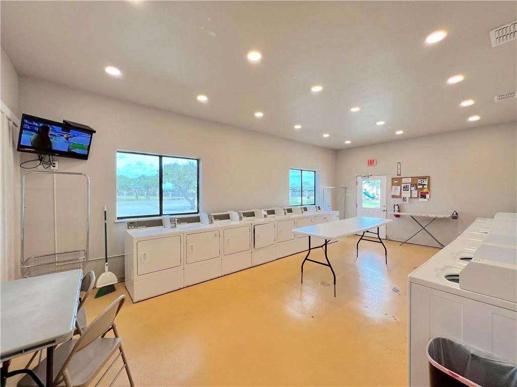 11 Augusta, Aransas Pass, TX, 78336 | 461038 | Realty Texas LLC