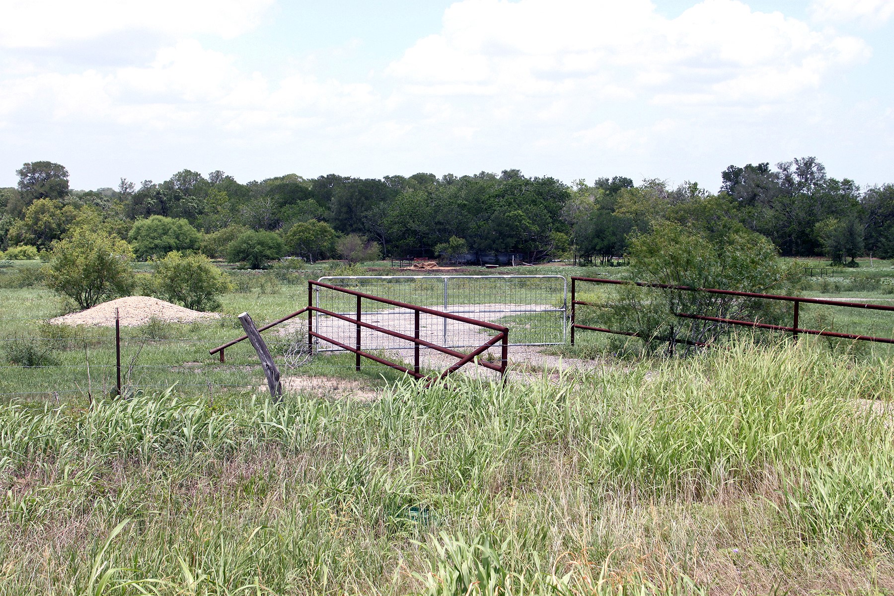9411 FM 86 Highway, Lockhart, TX, 78644 | 3523845 | Realty Texas LLC