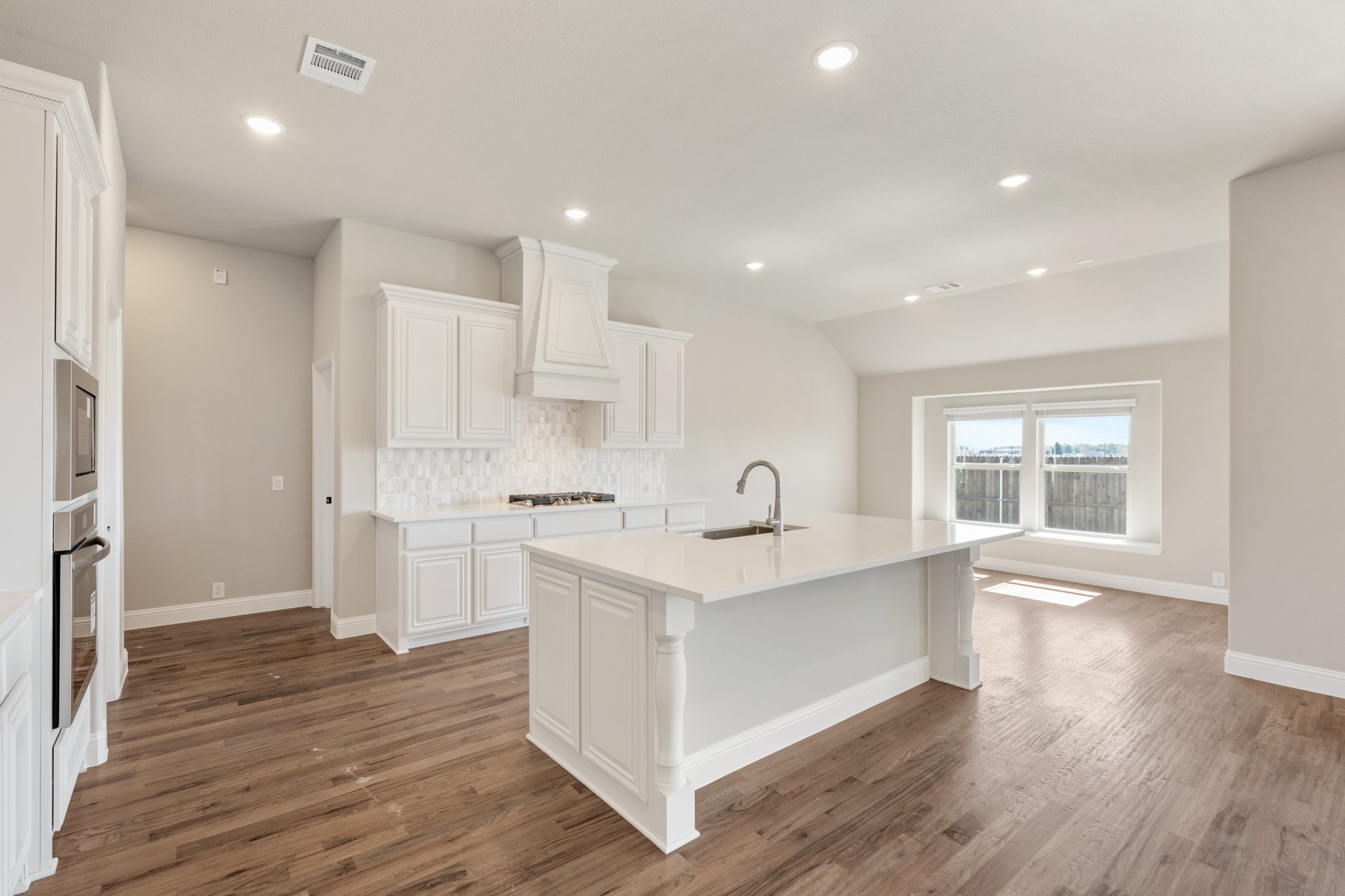 200 Eagle View Lane, Commerce, TX, 75428 | 20980889 | Realty Texas LLC