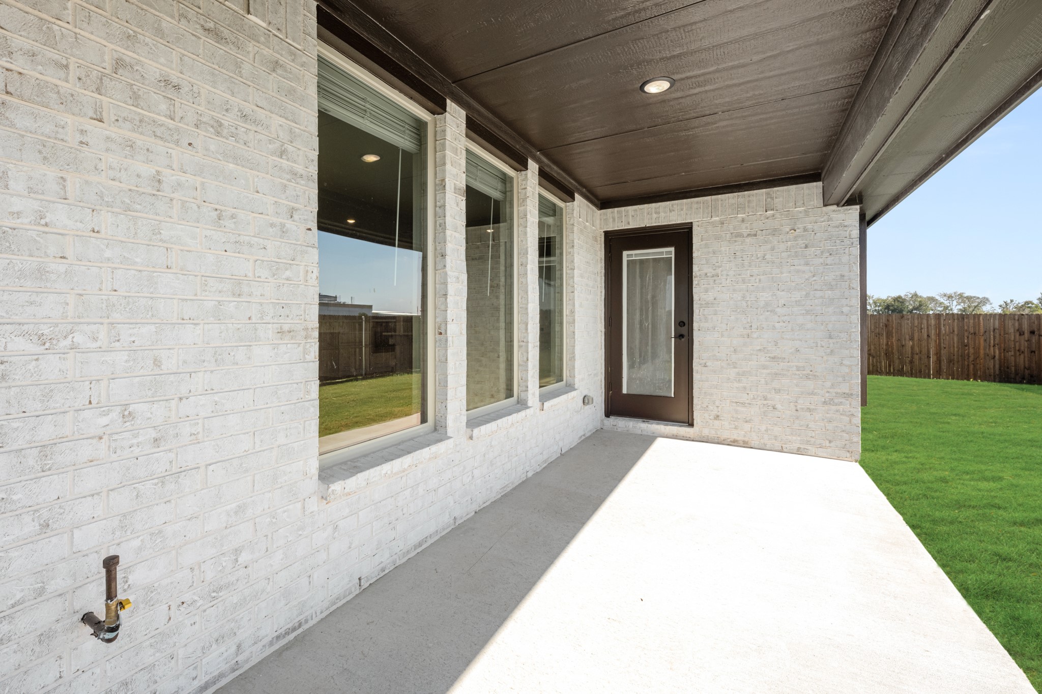 200 Eagle View Lane, Commerce, TX, 75428 | 20980889 | Realty Texas LLC