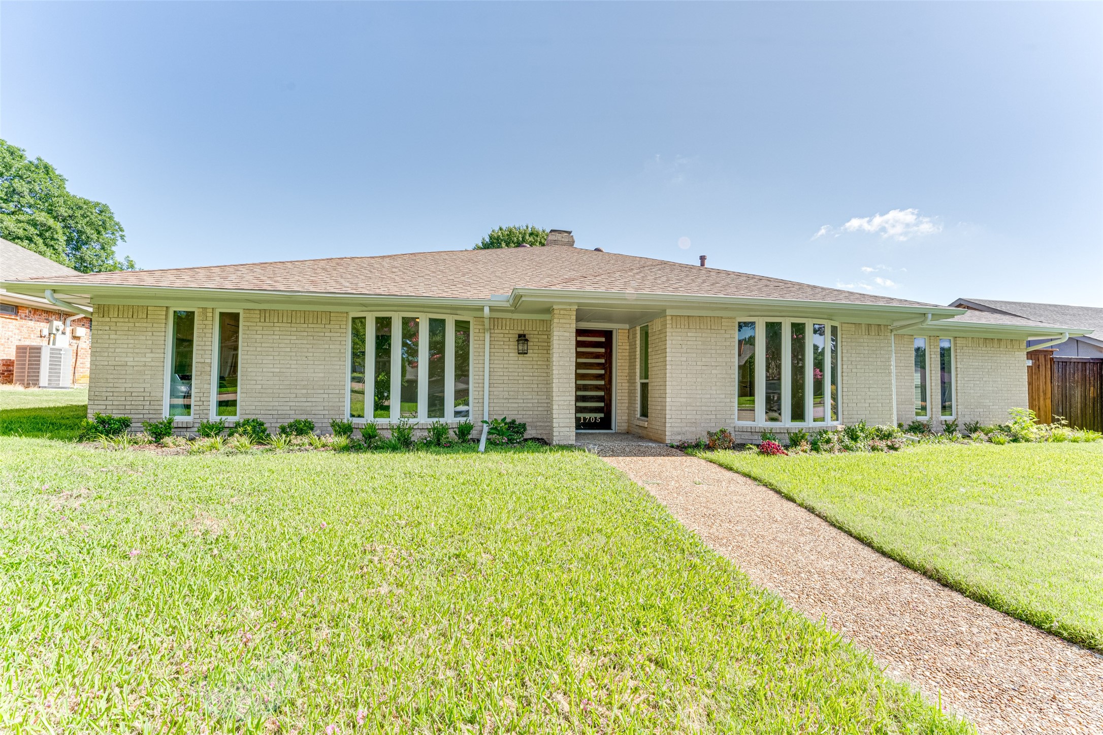 1705 Cross Bend Road, Plano, TX, 75023 | 20980558 | Realty Texas LLC