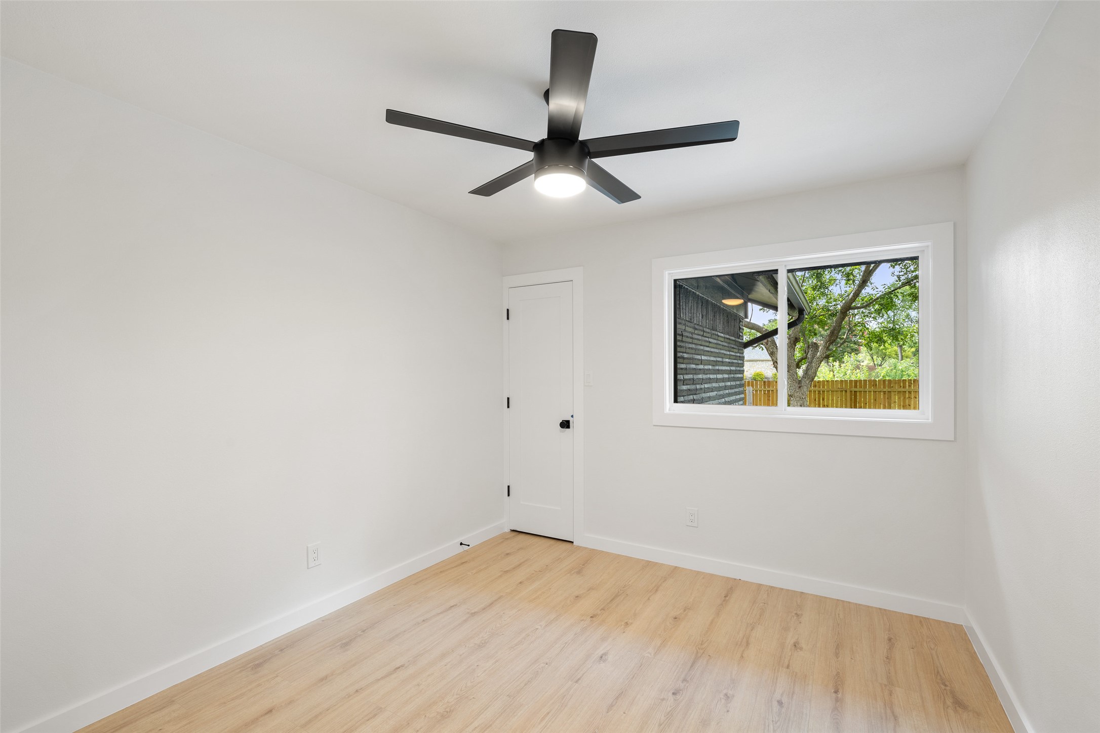 6809 Willamette DR, Austin, TX, 78723 | 2145693 | Realty Texas LLC