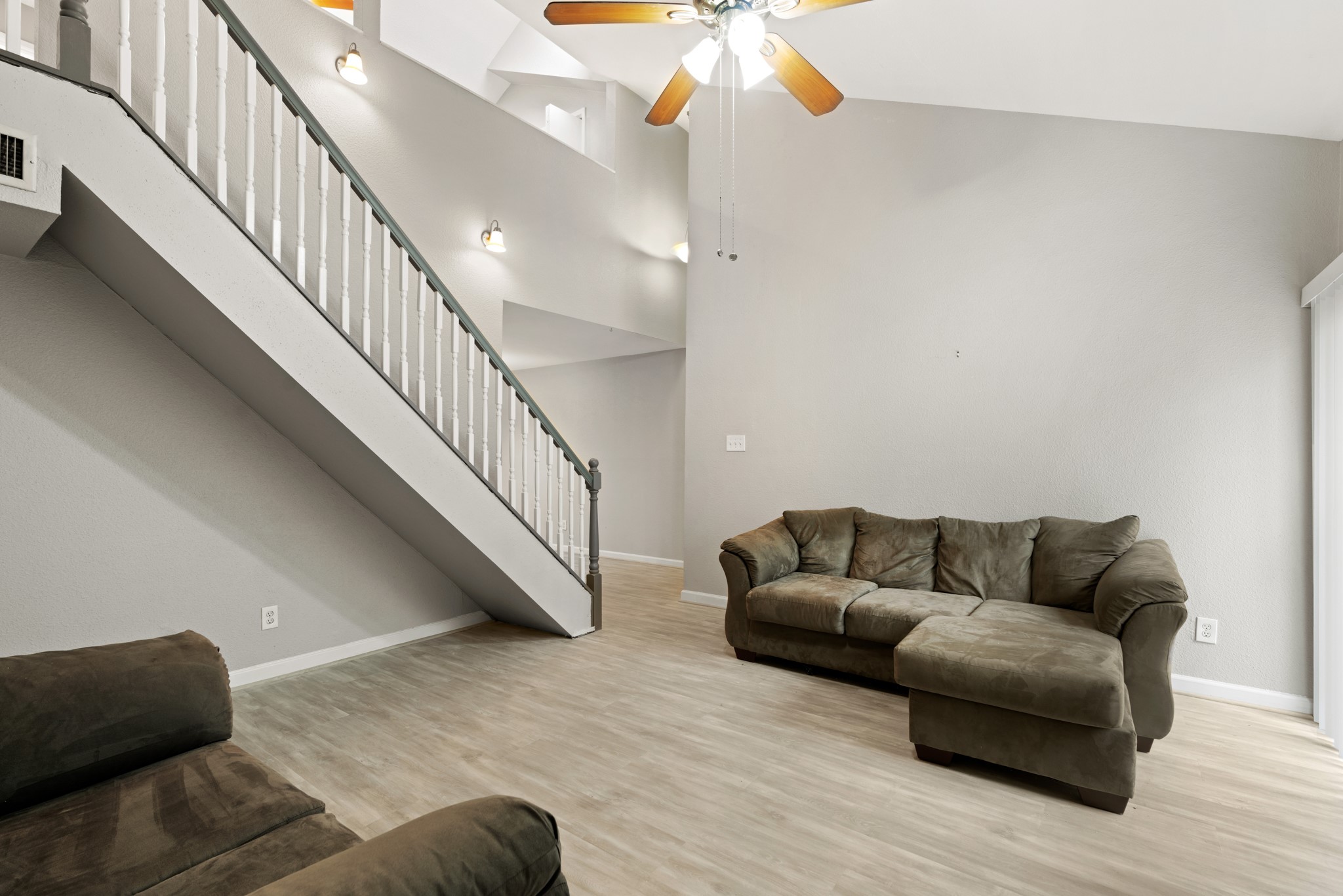 10811 Richmond Avenue 12, Houston, TX, 77042 | 92728300 | Realty Texas LLC