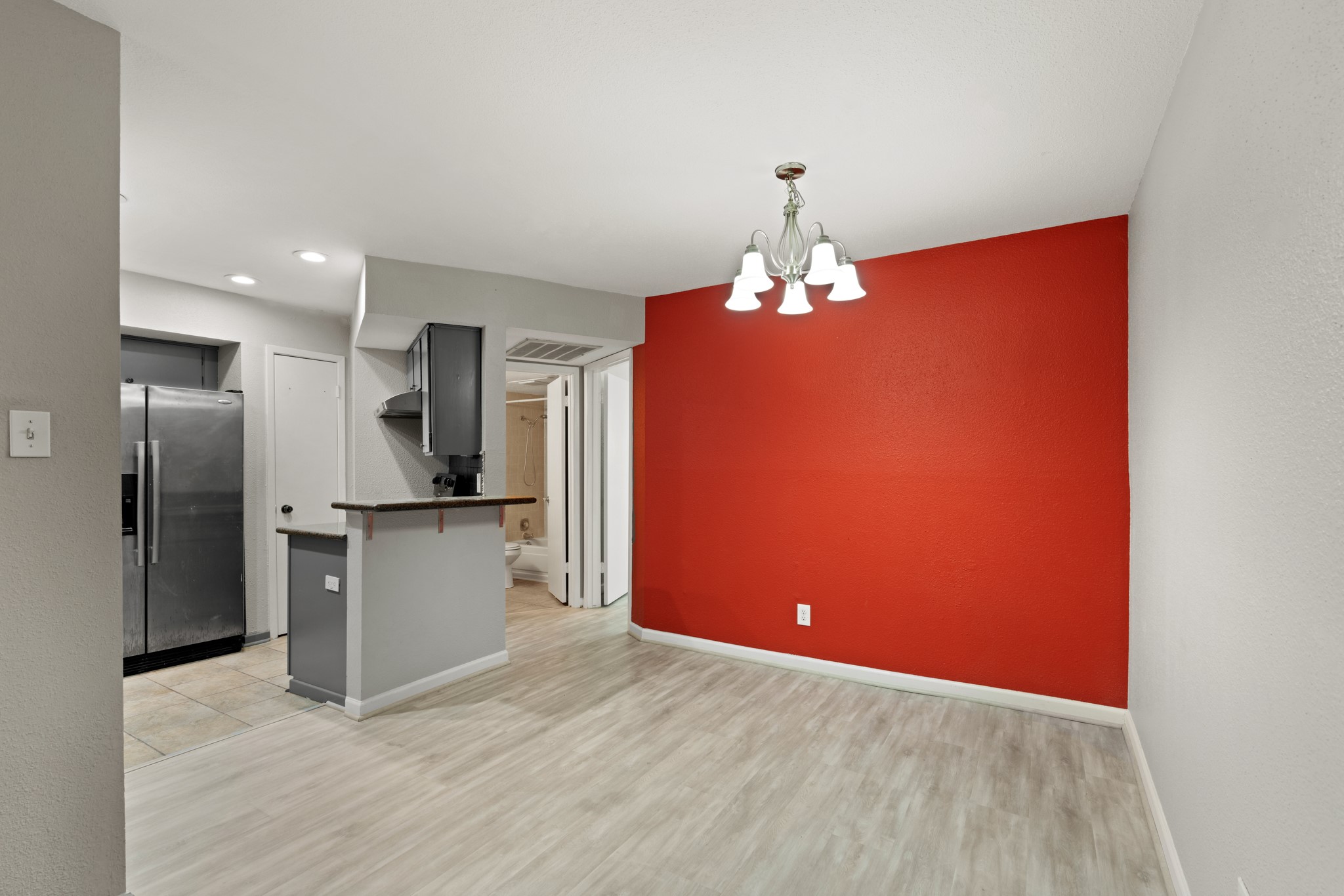 10811 Richmond Avenue 12, Houston, TX, 77042 | 92728300 | Realty Texas LLC