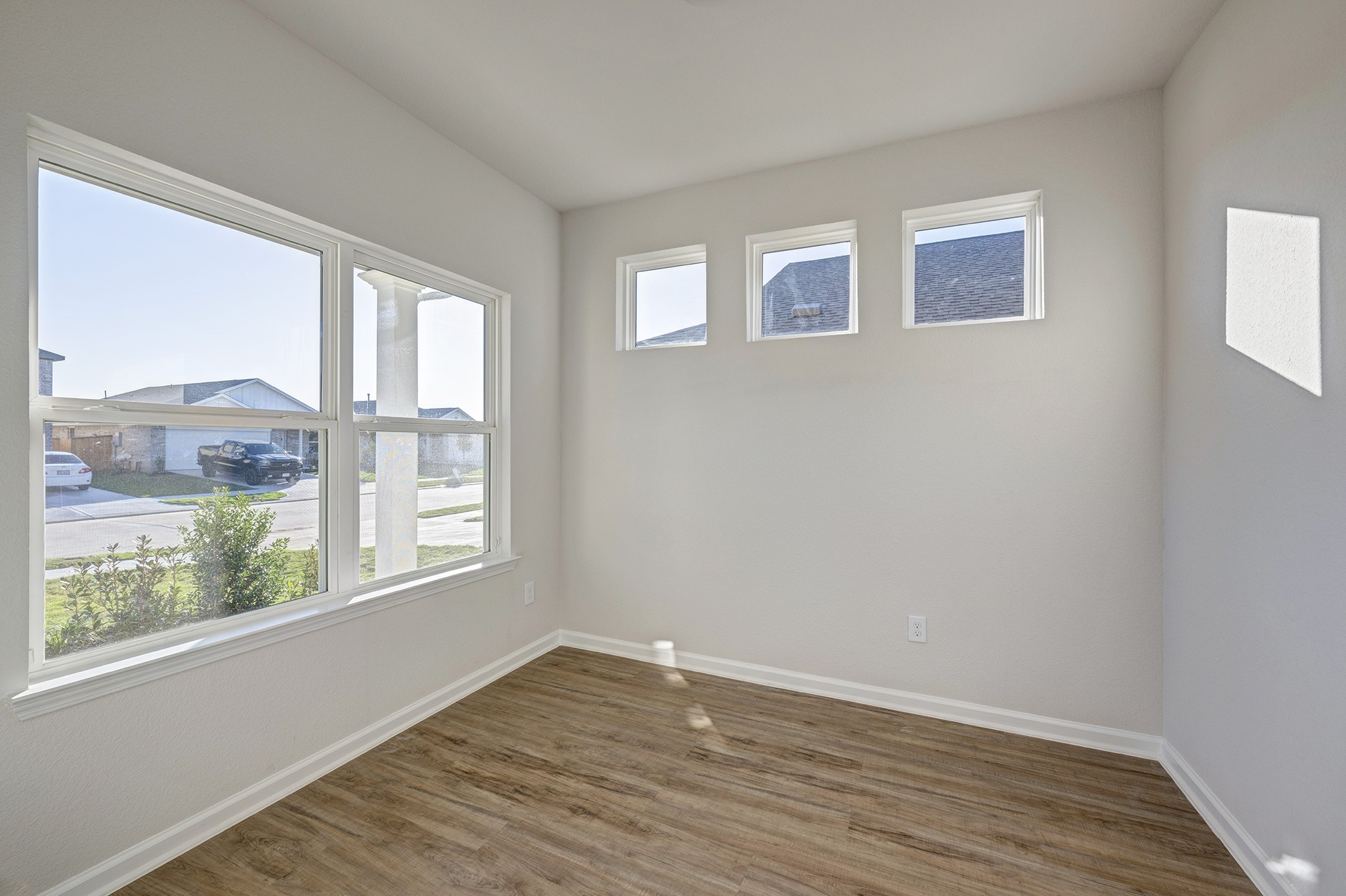 1929 N Riverside Circle, Dayton, TX, 77535 | 41174803 | Realty Texas LLC