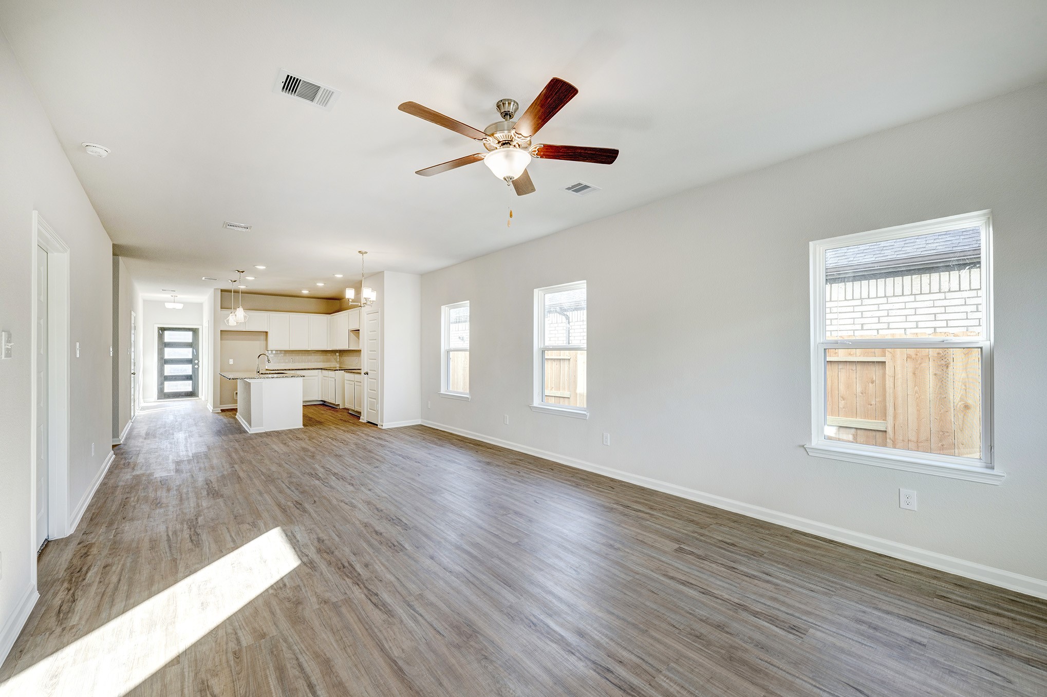 1929 N Riverside Circle, Dayton, TX, 77535 | 41174803 | Realty Texas LLC