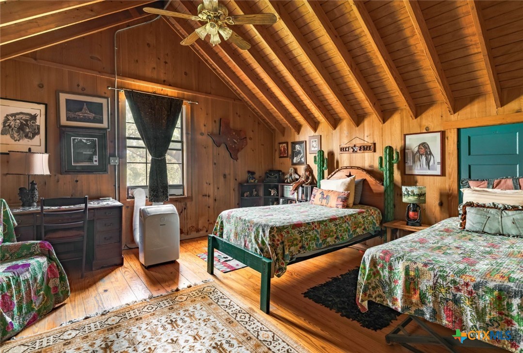 1218 Oakwood Loop, Windcrest, TX, 78676 | 584821 | Realty Texas LLC