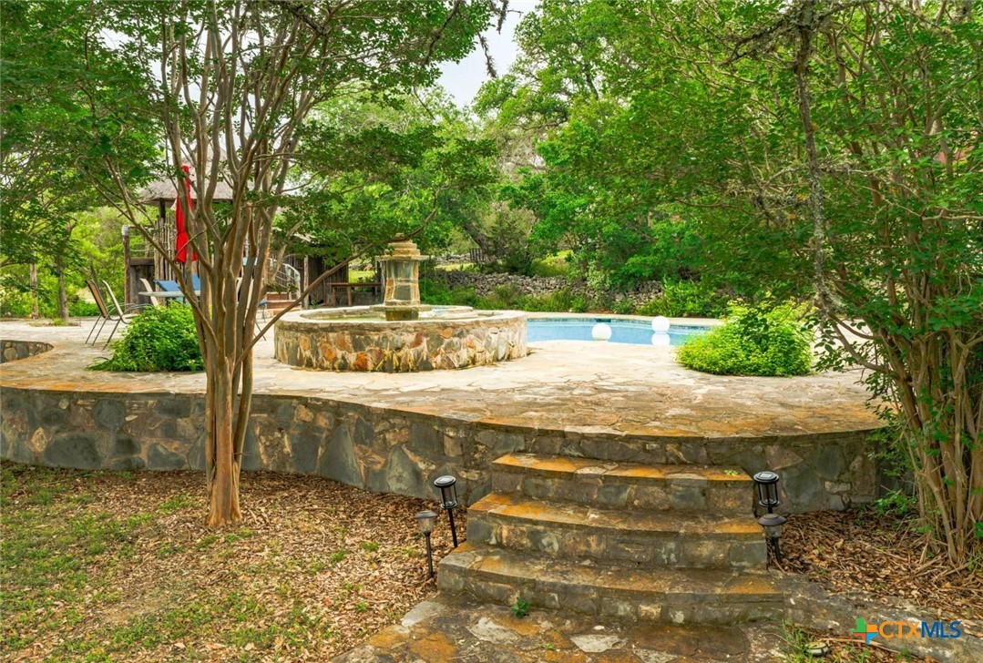 1218 Oakwood Loop, Windcrest, TX, 78676 | 584821 | Realty Texas LLC