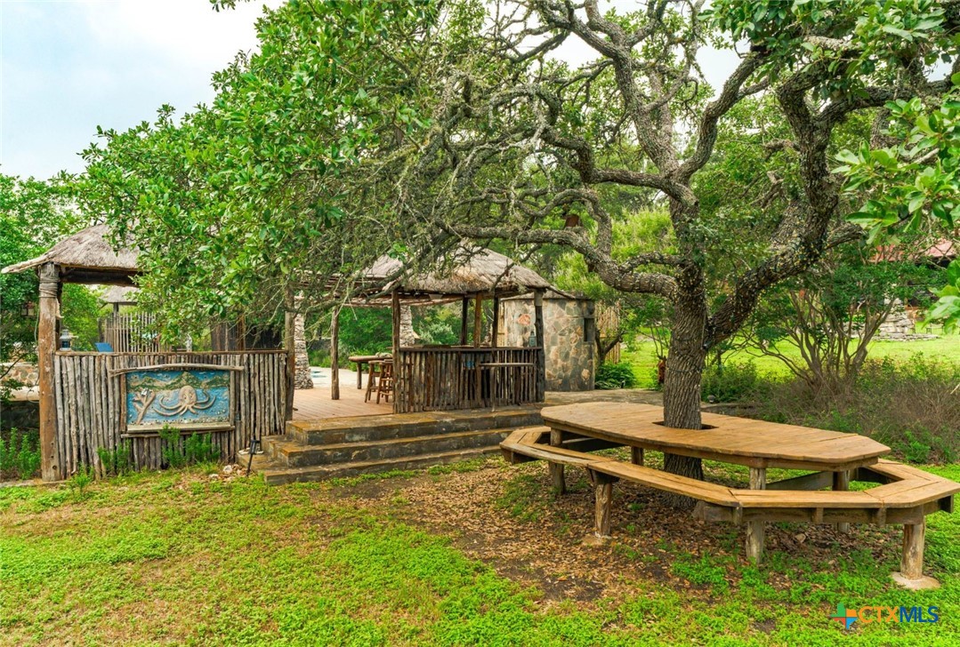 1218 Oakwood Loop, Windcrest, TX, 78676 | 584821 | Realty Texas LLC