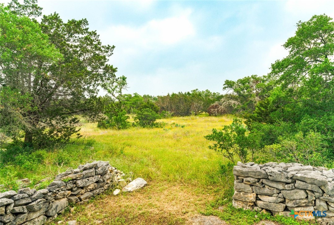1218 Oakwood Loop, Windcrest, TX, 78676 | 584821 | Realty Texas LLC