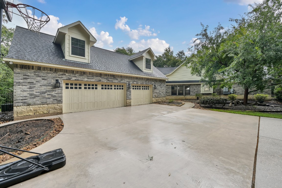 11304 Monarchs Way, Montgomery, TX, 77316 | 92167698 | Realty Texas LLC