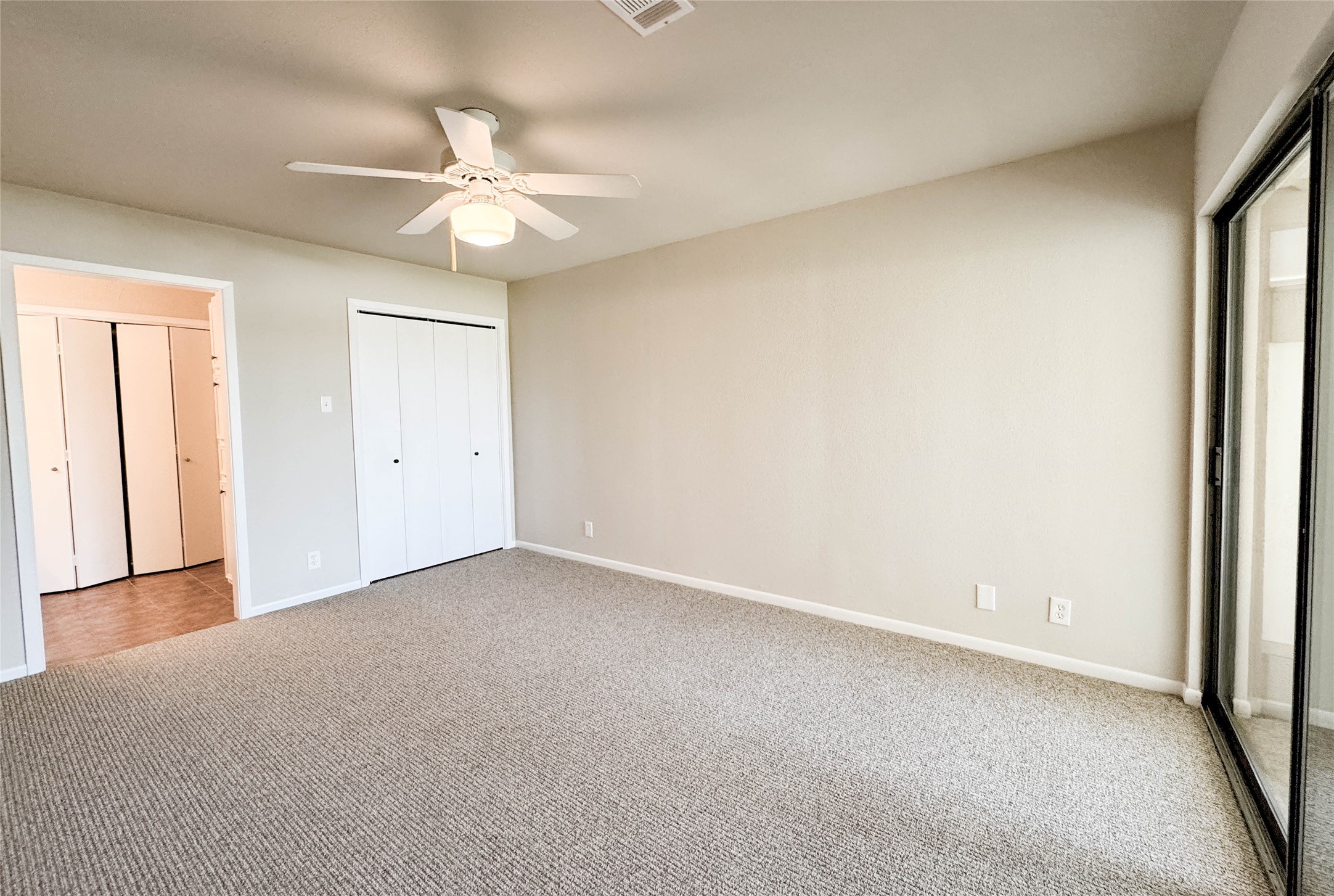 1406 Broken Hills DR 14, Horseshoe Bay, TX, 78657 | 1856460 | Realty Texas LLC
