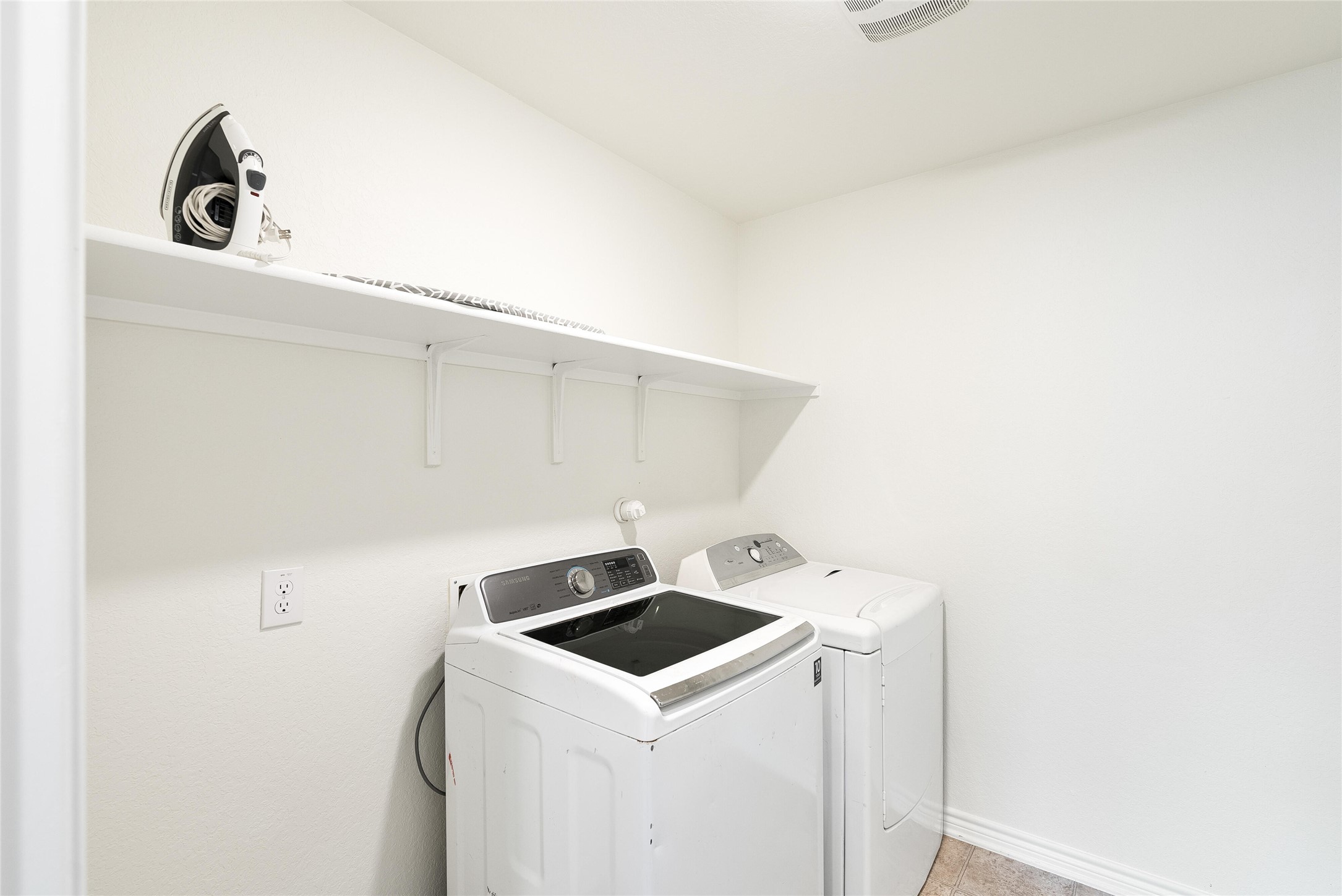 2406 Indian Forest, San Antonio, TX, 78244 | 25102233 | Realty Texas LLC