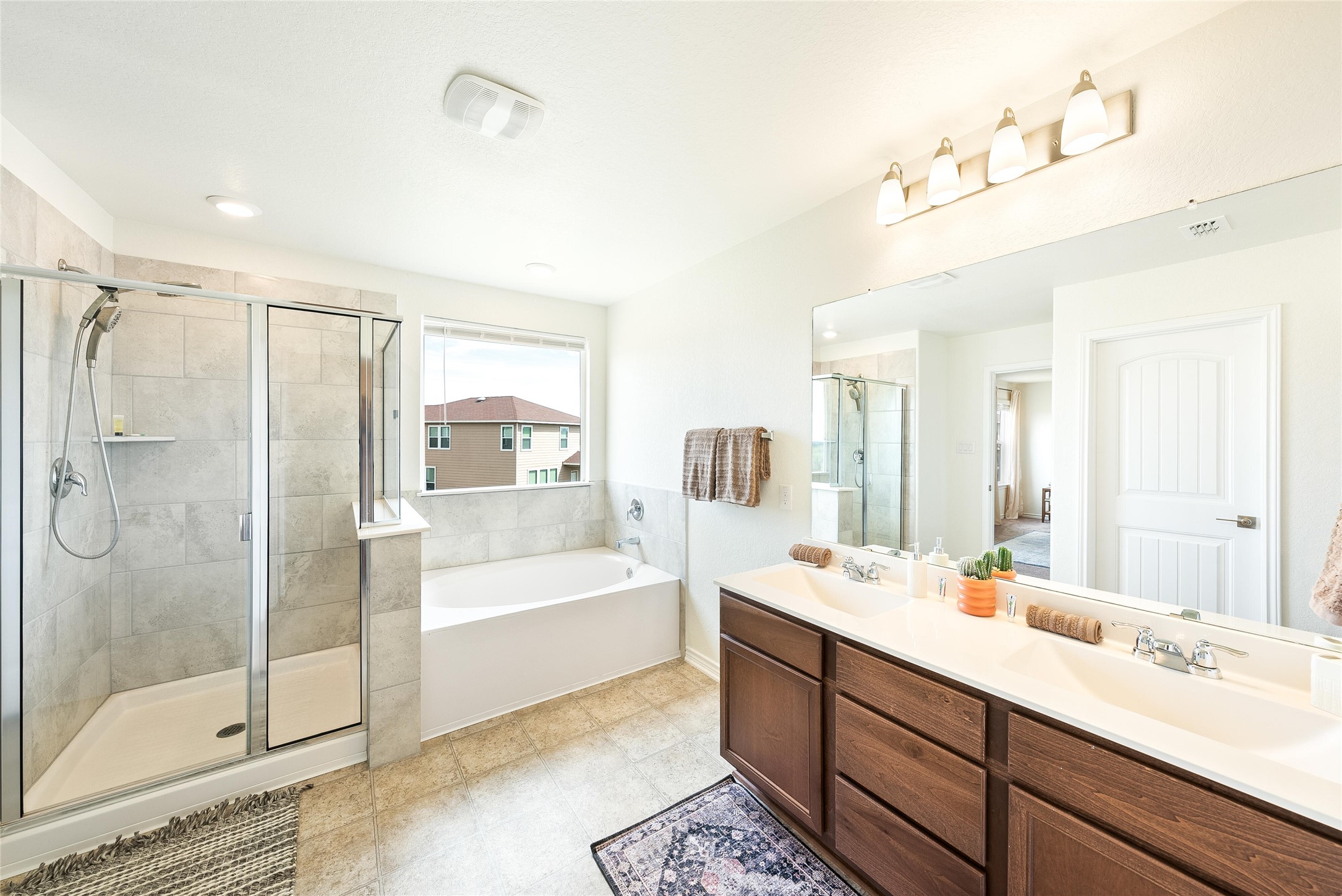 2406 Indian Forest, San Antonio, TX, 78244 | 25102233 | Realty Texas LLC