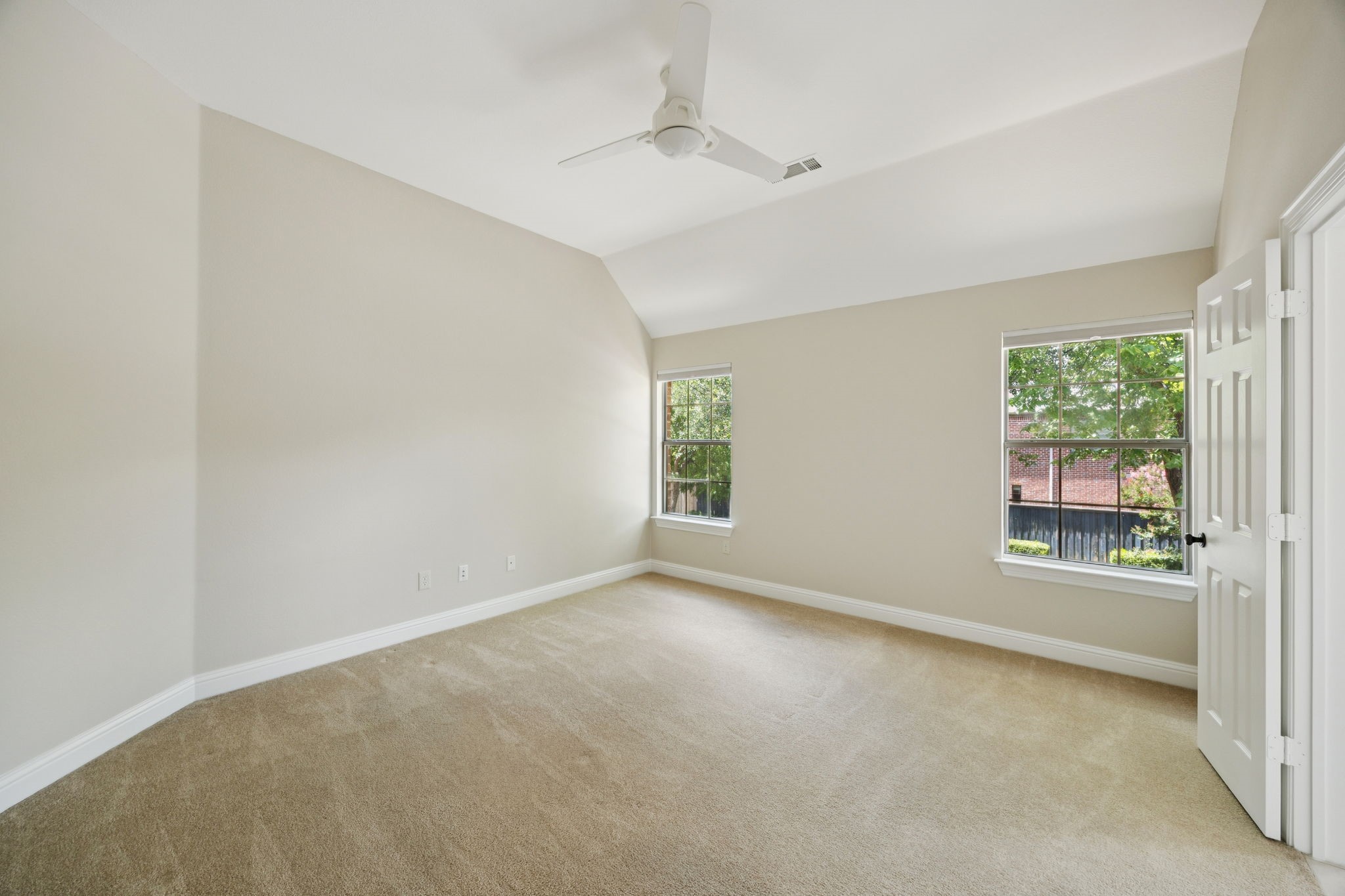 8319 Midway Road , Dallas, TX, 75209 | 20961793 | Realty Texas LLC
