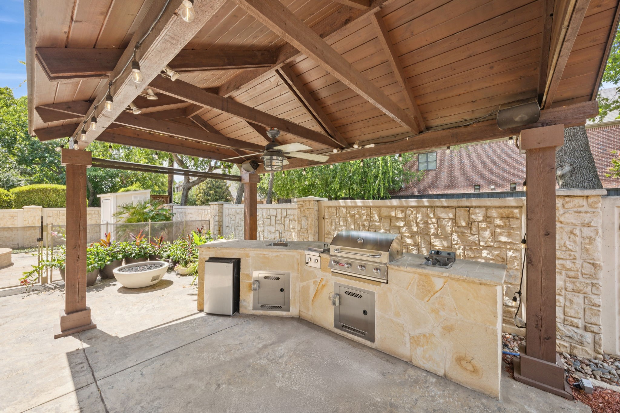 8319 Midway Road , Dallas, TX, 75209 | 20961793 | Realty Texas LLC