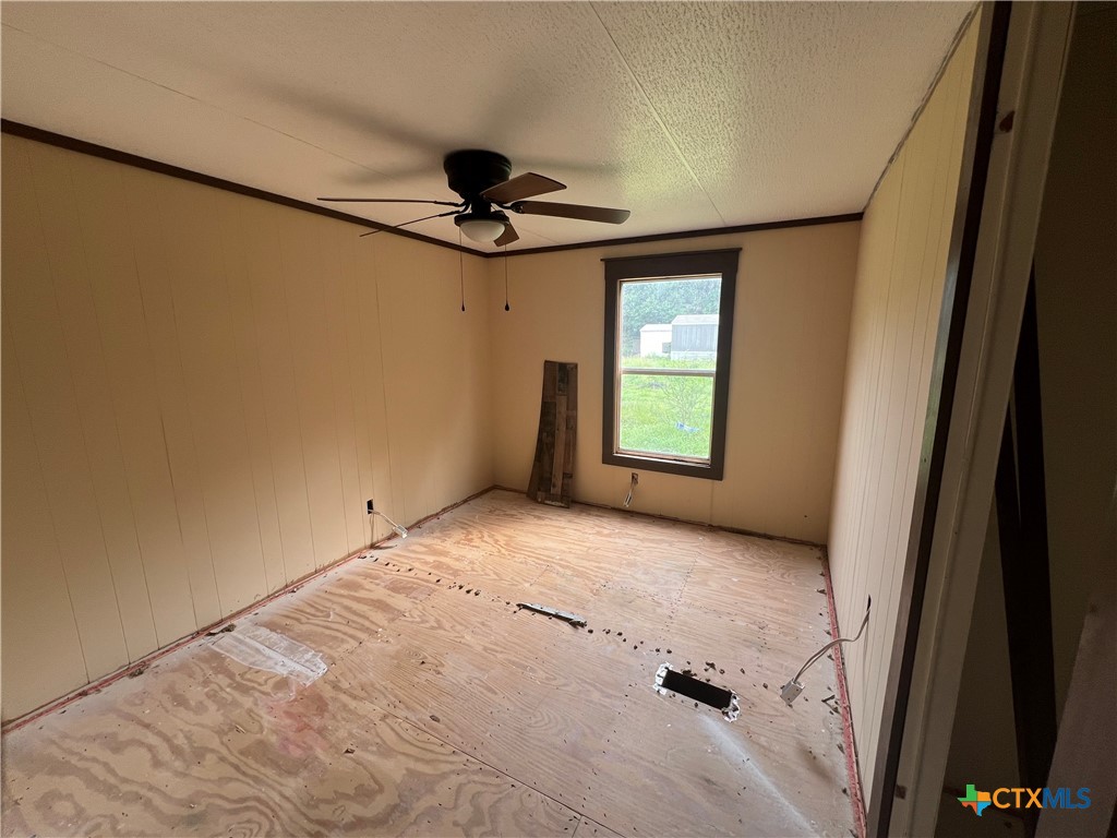 408 Debbie Street, Victoria, TX, 77905 | 584913 | Realty Texas LLC