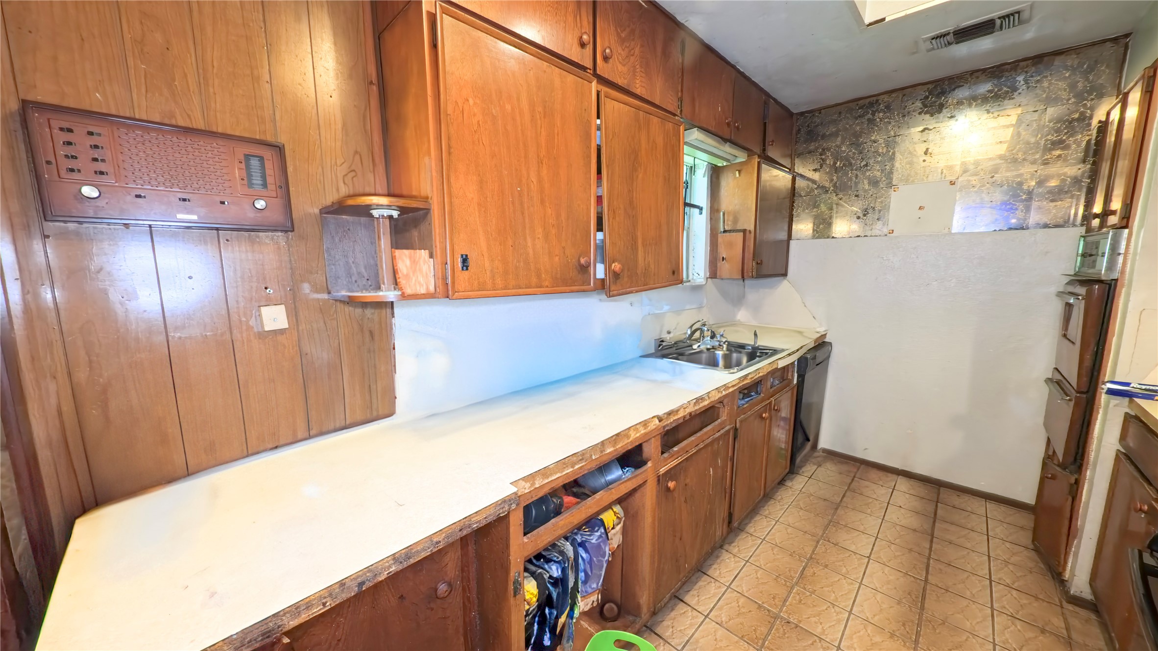 5605 Melanite Avenue, Houston, TX, 77053 | 7766609 | Realty Texas LLC