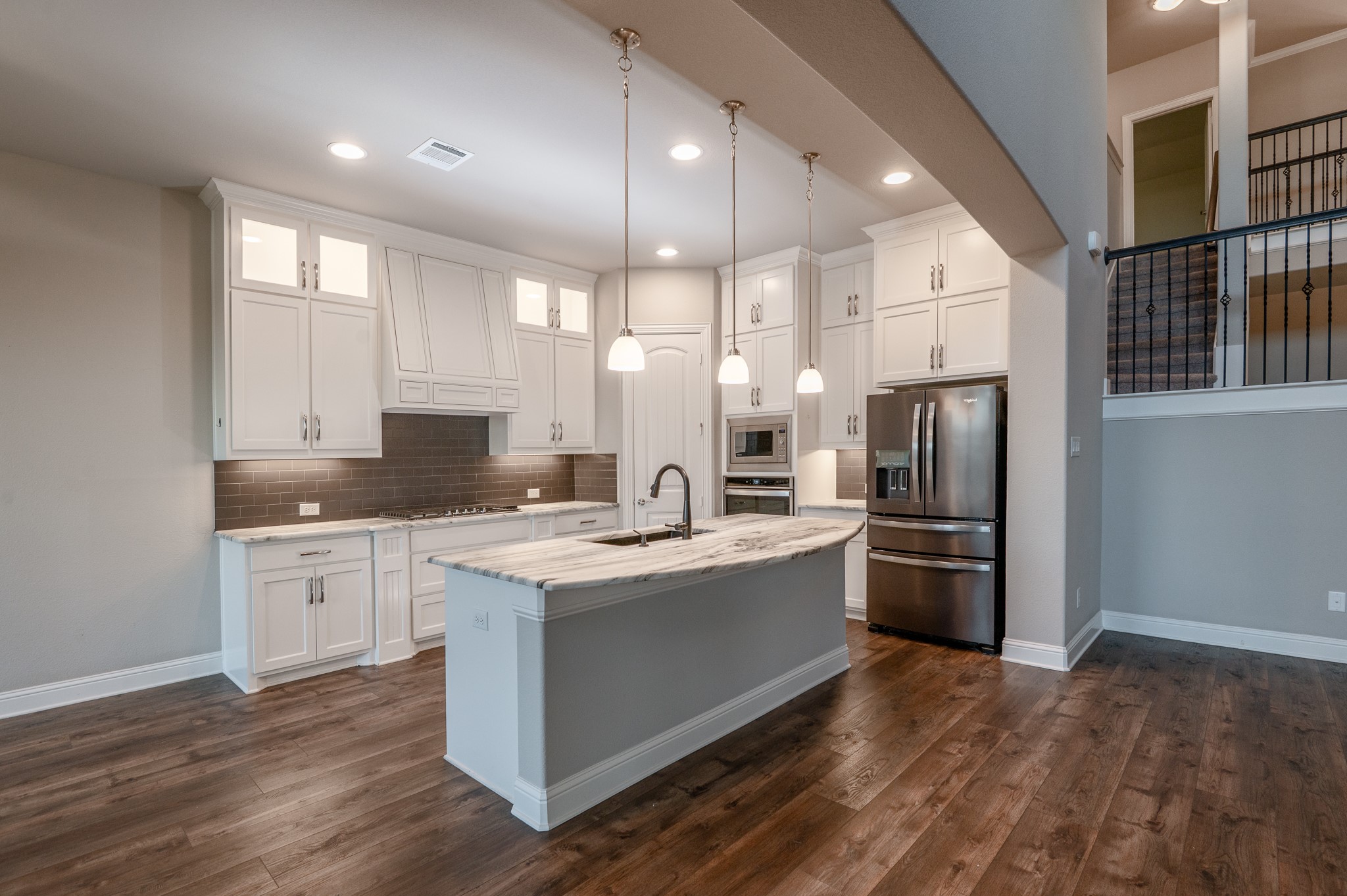 1703 Cedar Bluff Parkway, Mansfield, TX, 76063 | 20983026 | Realty Texas LLC