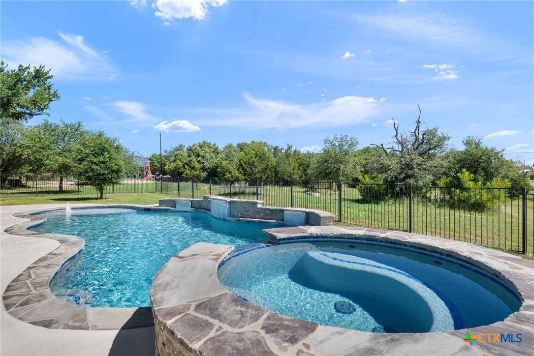 416 Buffalo Trail, Liberty Hill, TX, 78642 | 584626 | Realty Texas LLC