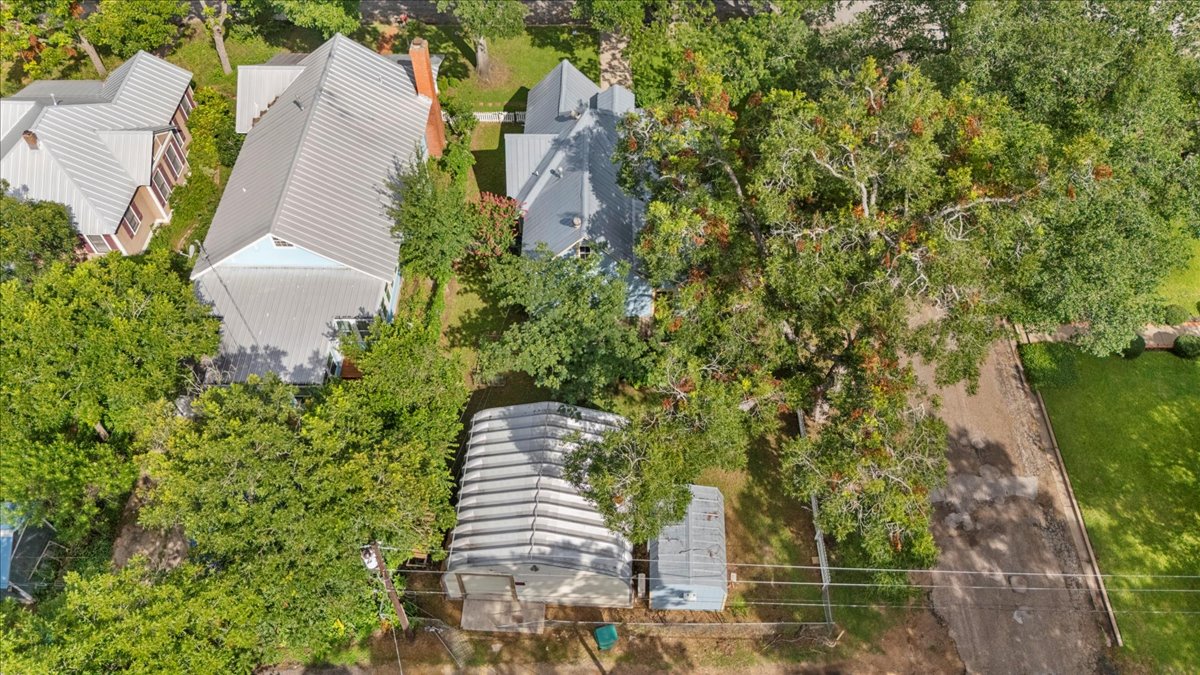 710 Gresham ST, Smithville, TX, 78957 | 8863109 | Realty Texas LLC