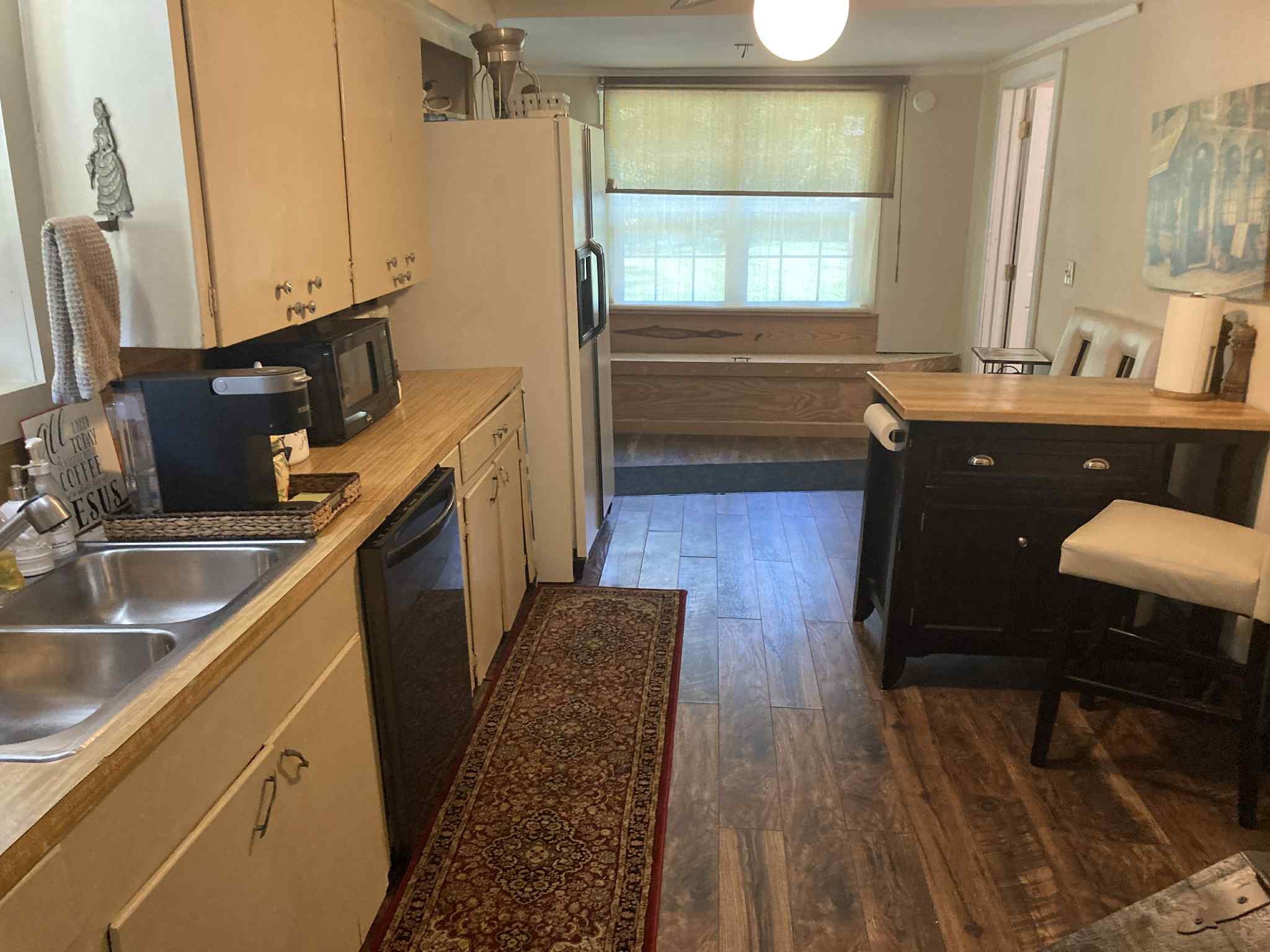 1305 E Goliad Avenue, Crockett, TX, 75835 | 35006583 | Realty Texas LLC