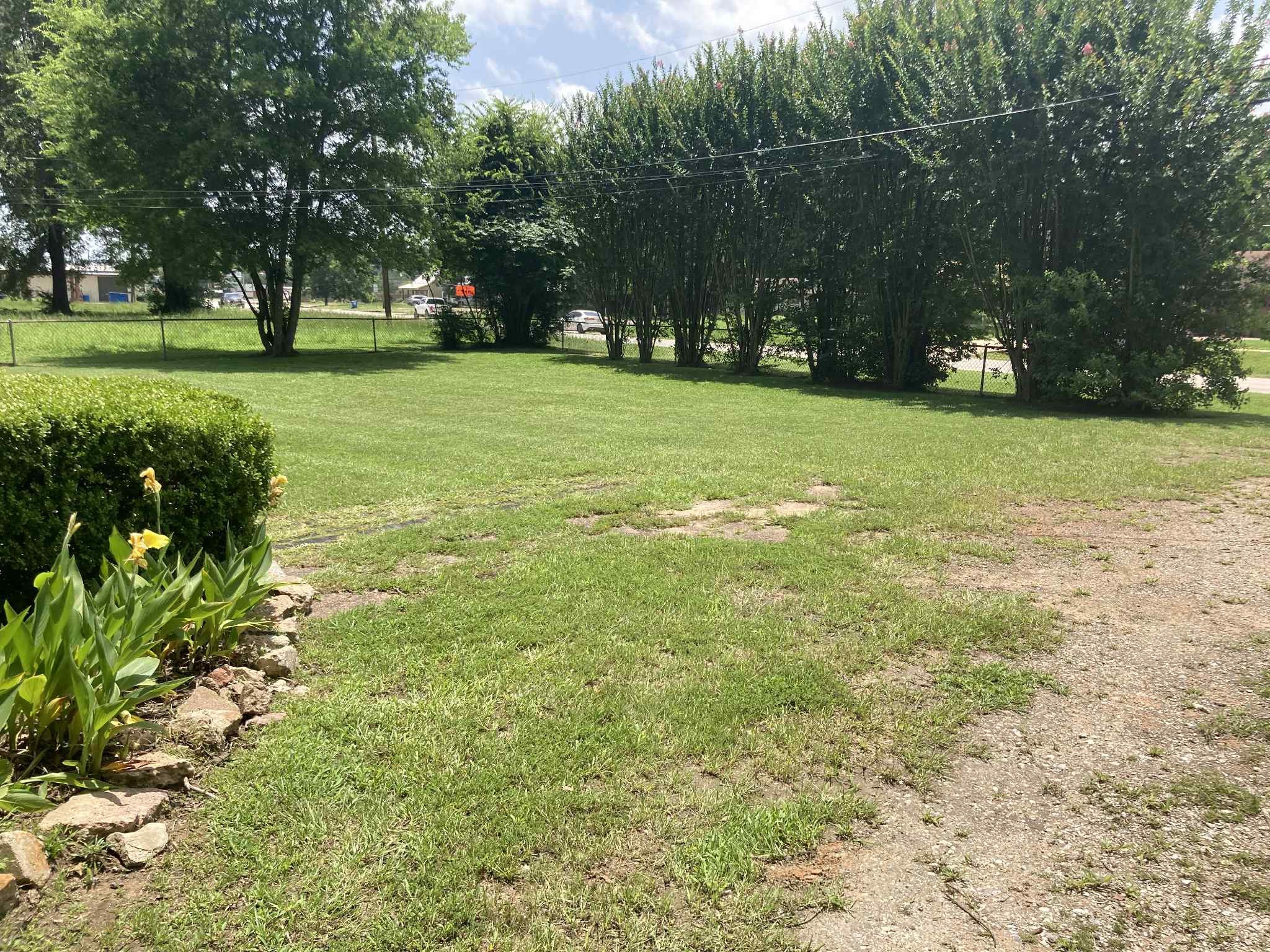 1305 E Goliad Avenue, Crockett, TX, 75835 | 35006583 | Realty Texas LLC