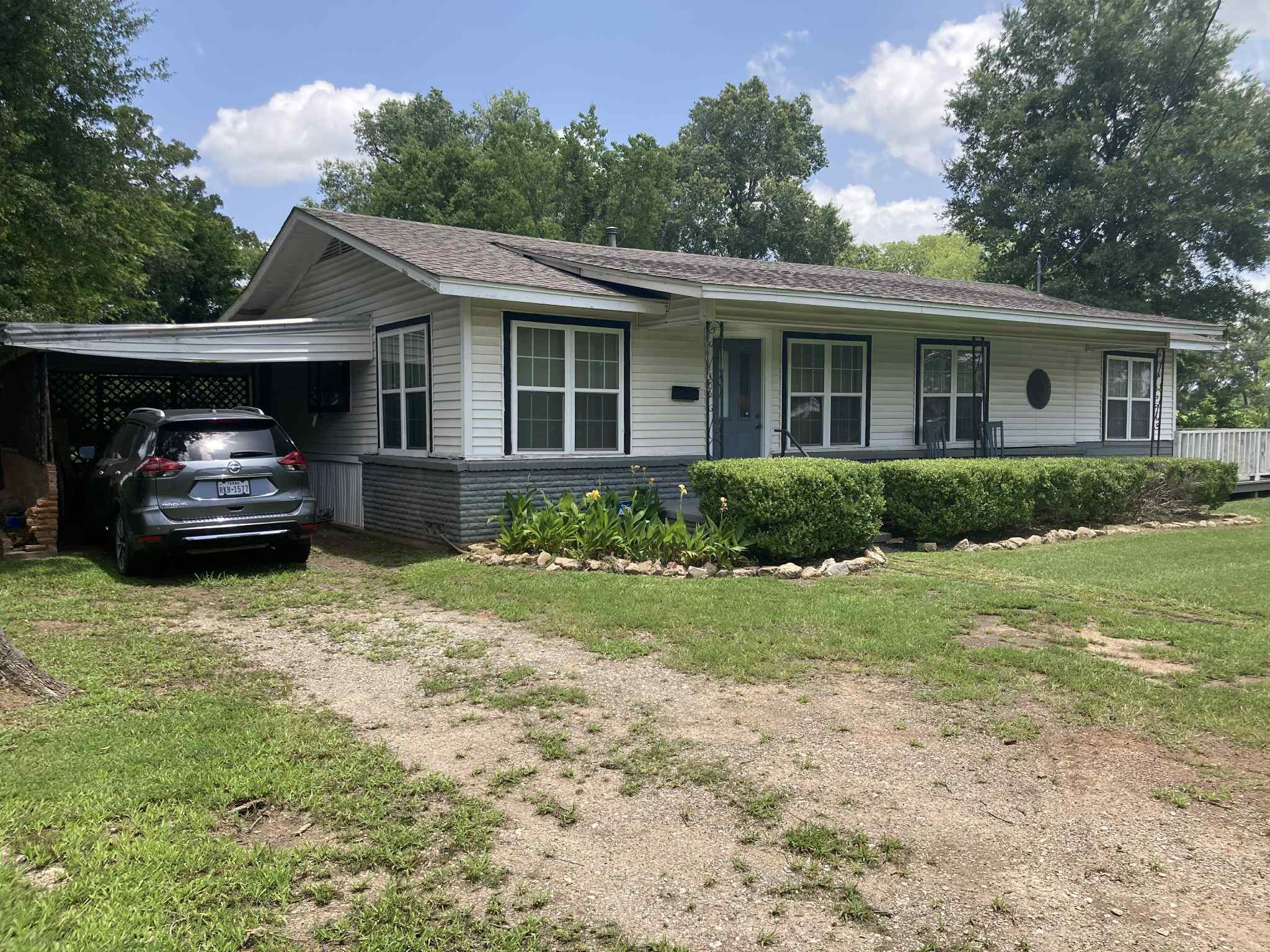 1305 E Goliad Avenue, Crockett, TX, 75835 | 35006583 | Realty Texas LLC