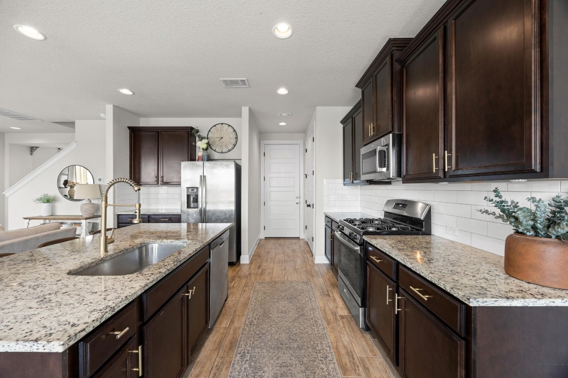 116 Oakstone Drive, Georgetown, TX, 78628 | 5582897 | Realty Texas LLC