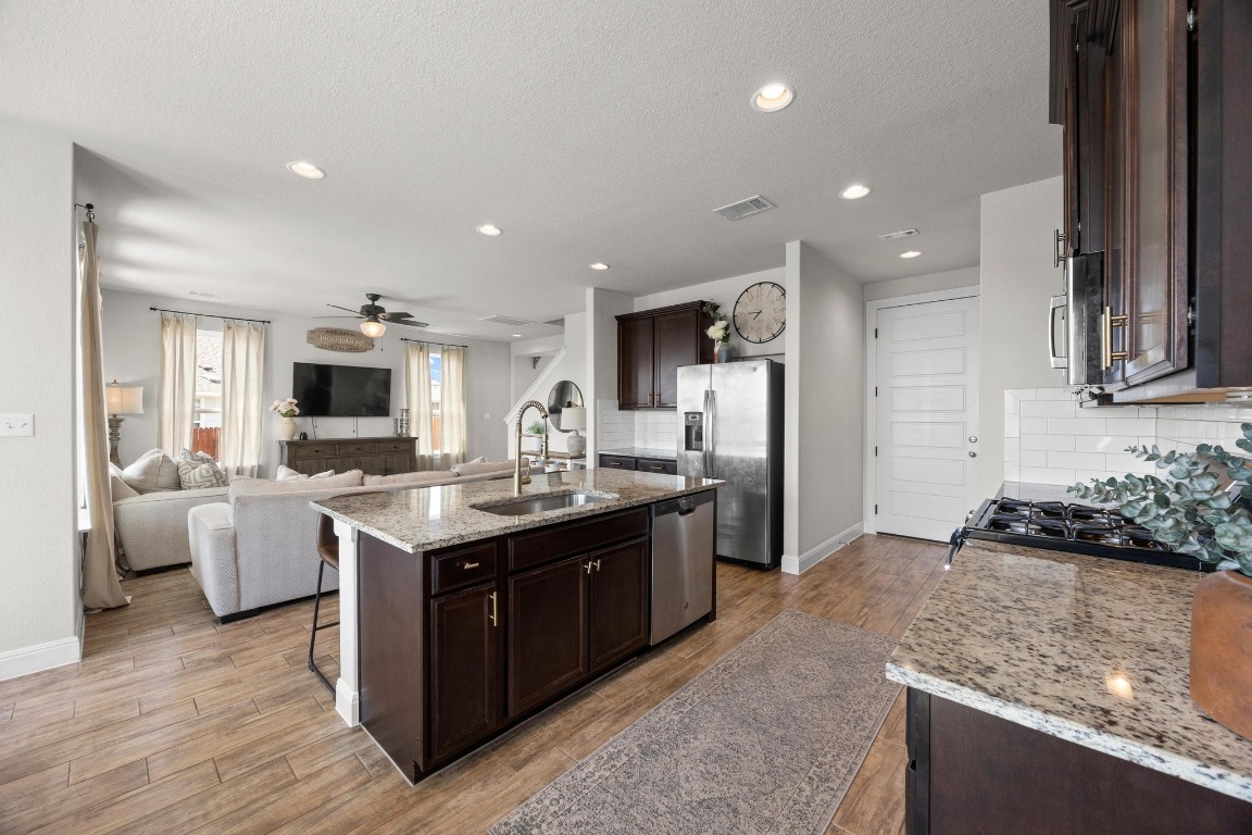 116 Oakstone Drive, Georgetown, TX, 78628 | 5582897 | Realty Texas LLC