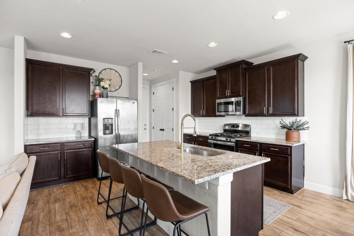 116 Oakstone Drive, Georgetown, TX, 78628 | 5582897 | Realty Texas LLC