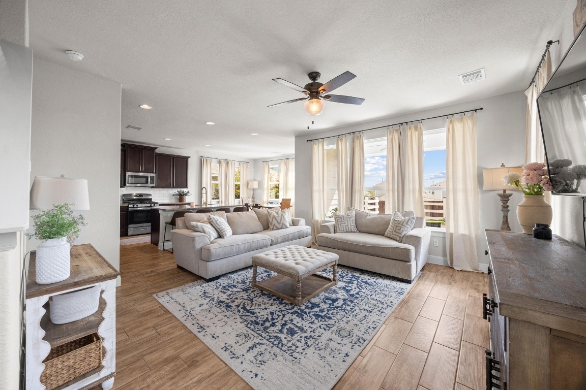 116 Oakstone Drive, Georgetown, TX, 78628 | 5582897 | Realty Texas LLC