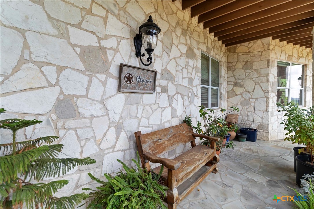 633 Flaman Road, Canyon Lake, TX, 78133 | 584025 | Realty Texas LLC